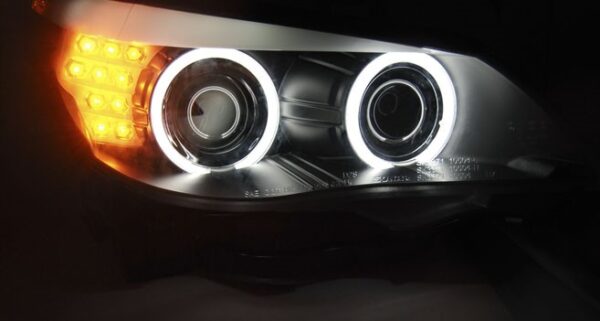 Frontlykter BMW E60/E61 03-07 Angel Eyes CCFL Sort LED - Bilde 4