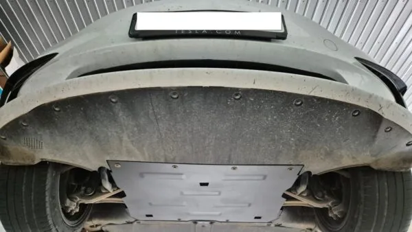 Frontdeksel for elmotor Tesla Model Y AWD 2020-2024