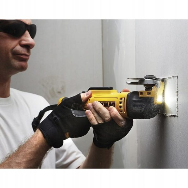 DeWALT DCS355M2 Multiverktøy 18V 2x4Ah