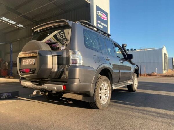 Hevesett Mitsubishi Pajero III 00-06 – 45mm Dobinsons