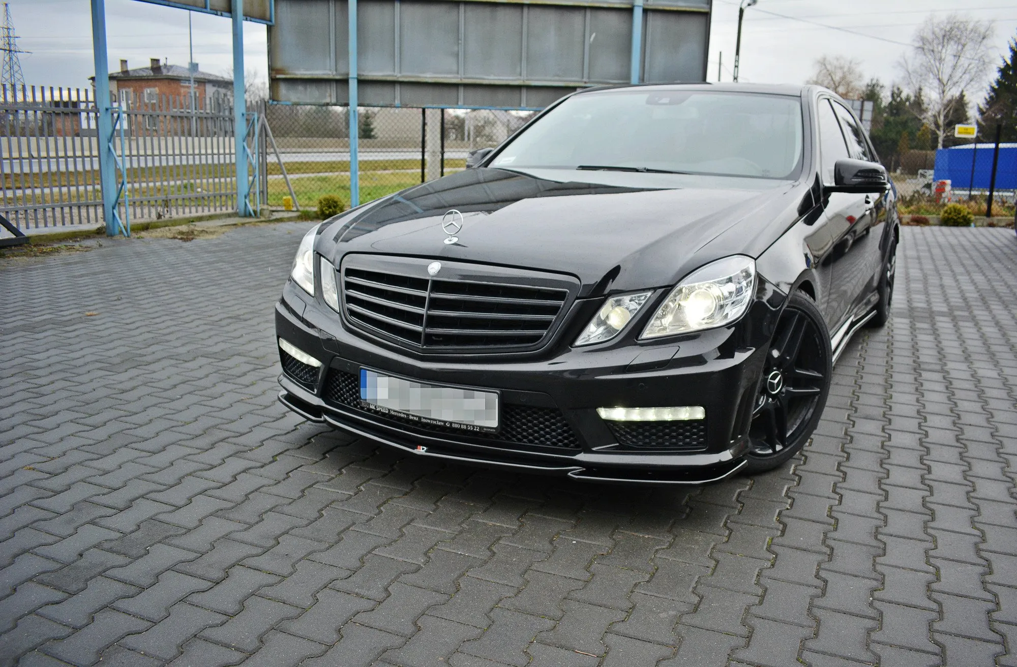 Frontleppe V.1 MERCEDES-BENZ E63 AMG W212