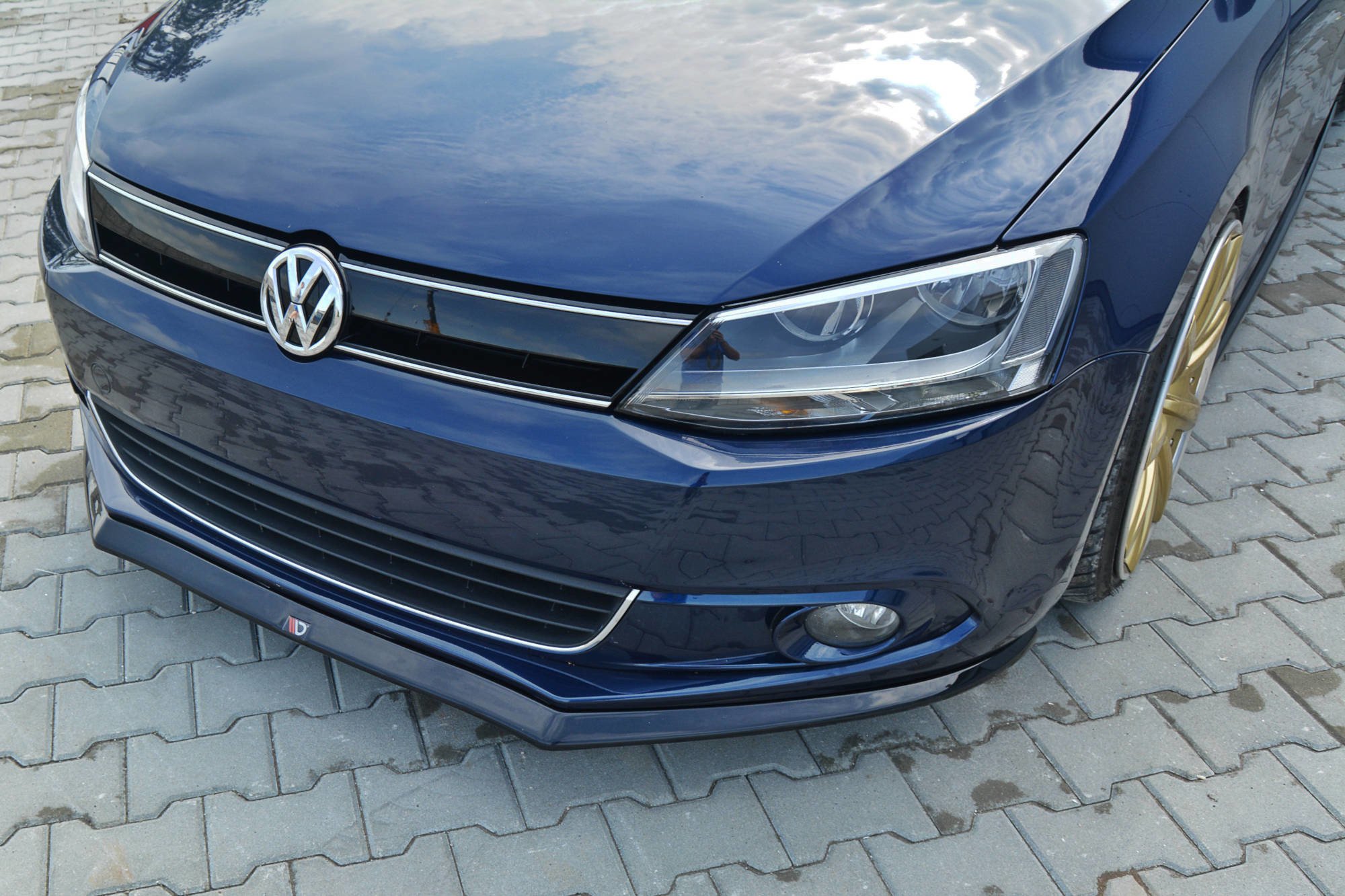 Frontleppe V.2 Volkswagen JETTA MK6 SEDAN
