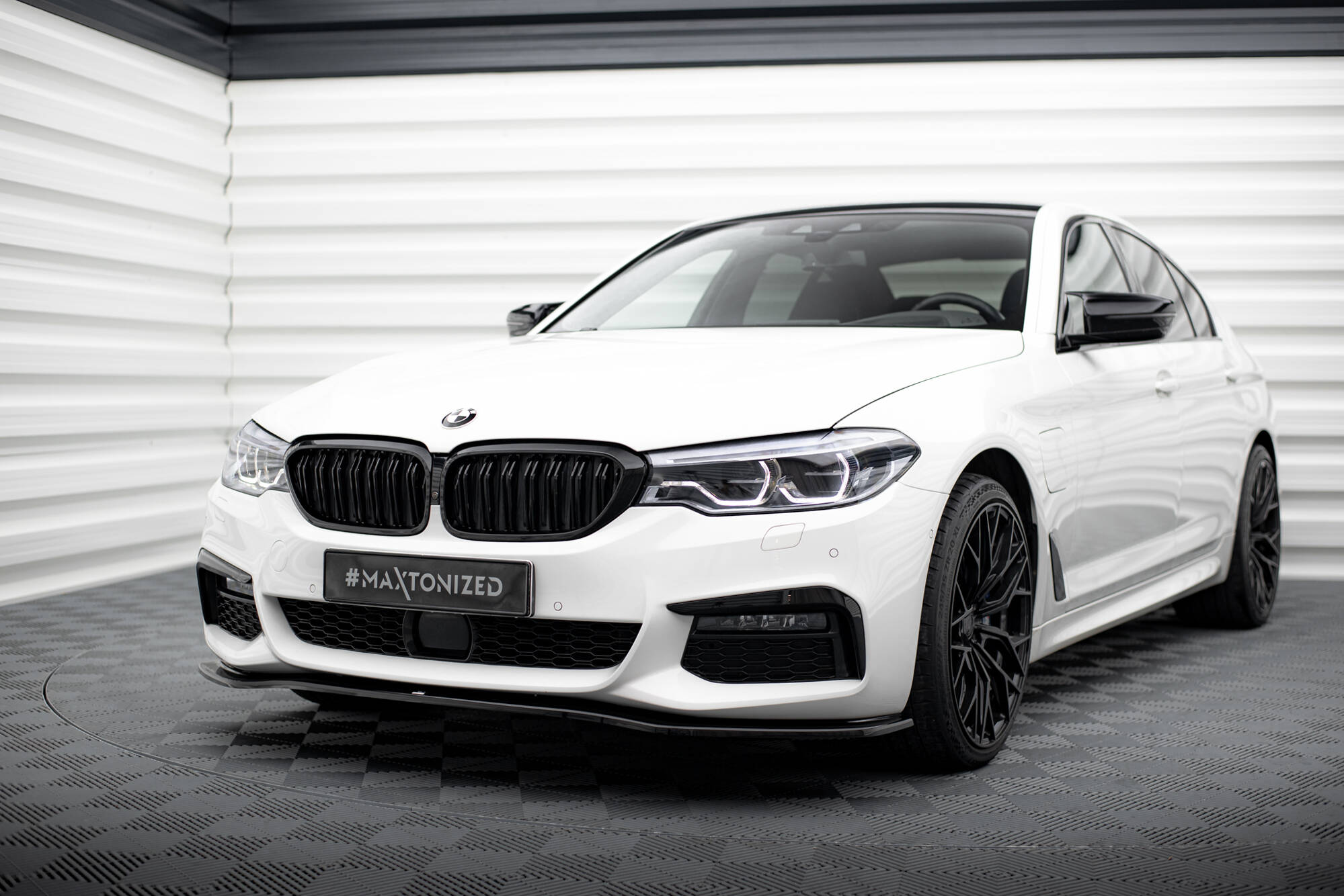 Frontleppe V.2 BMW 5 M-Pack / M550d / M550i G30/ G31 M-Pack