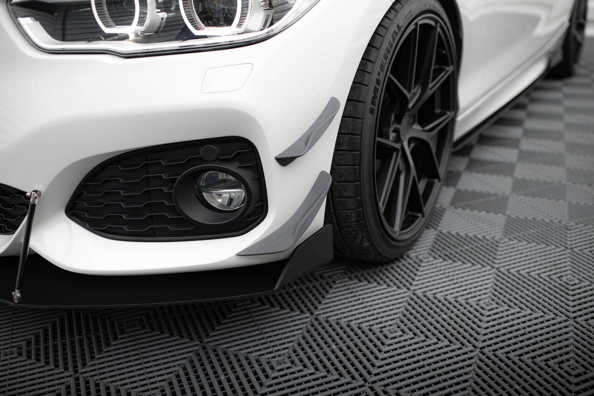 Canards BMW 1 M-Pack / M140i F20 Facelift