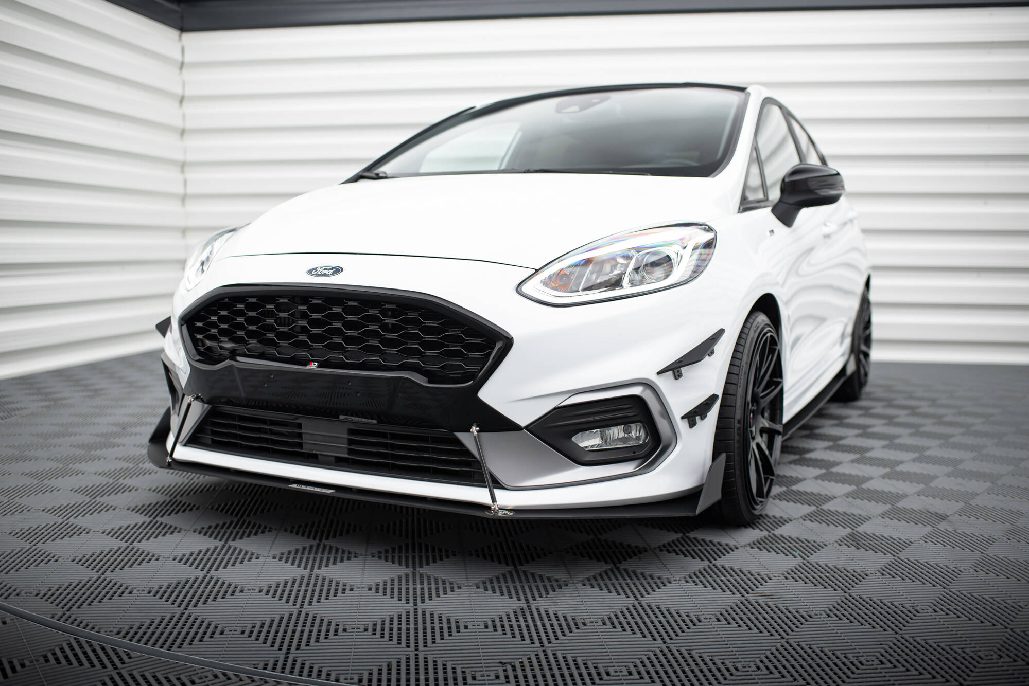 Frontleppe Racing V.1 Ford Fiesta Mk8 ST / ST-Line