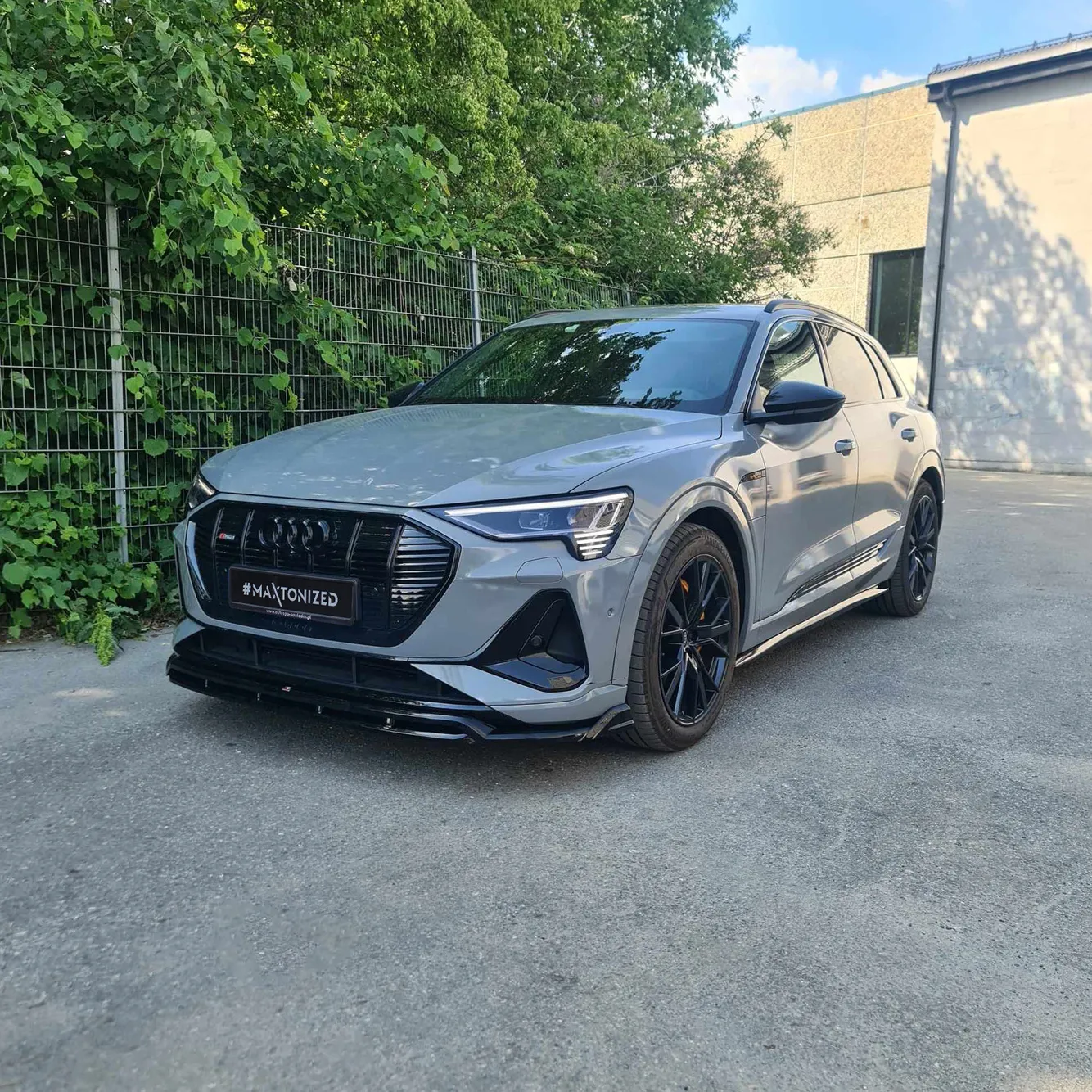 Frontleppe Audi e-Tron S-Line