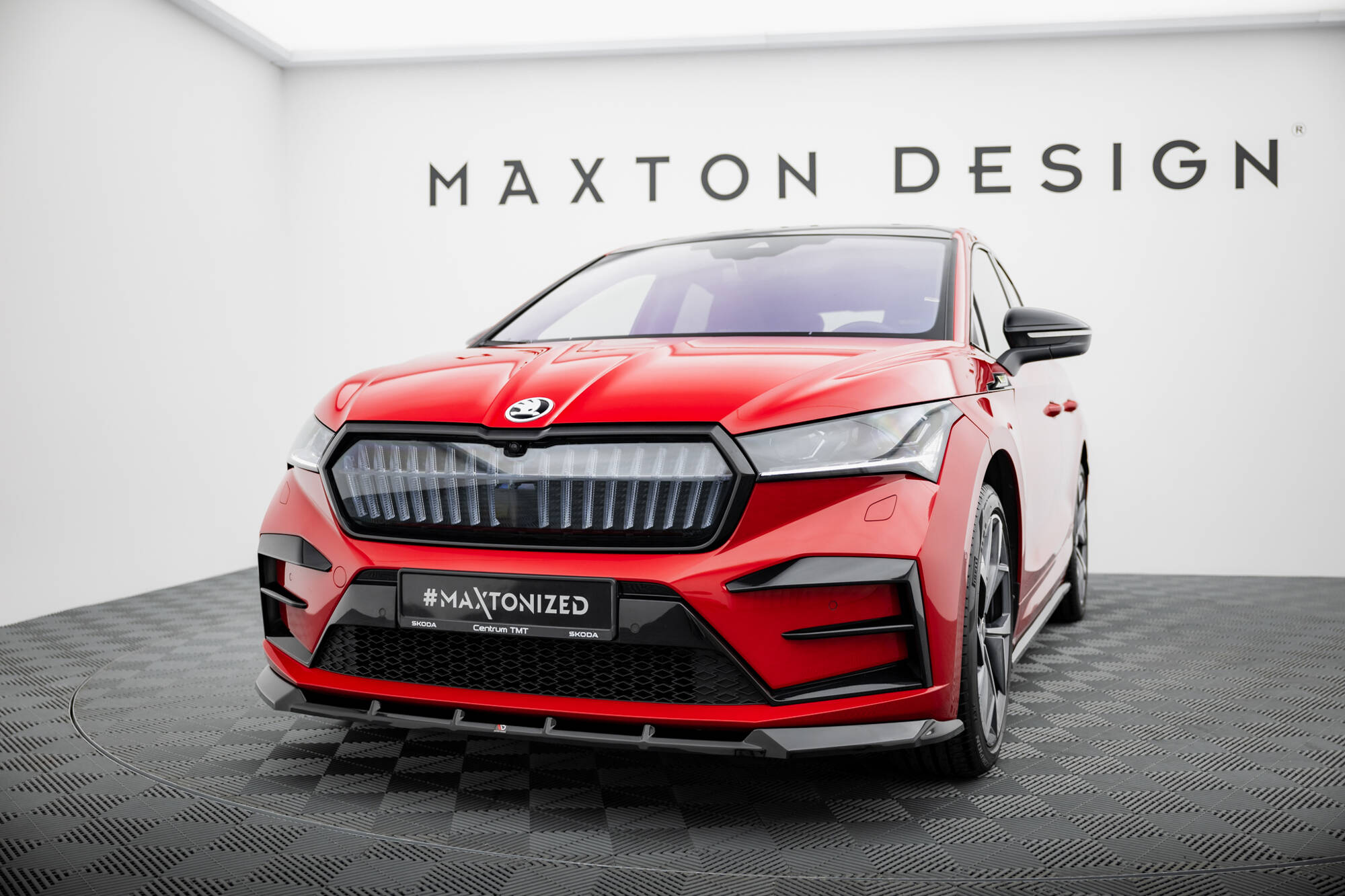 Frontleppe Skoda Enyaq Coupe IV RS