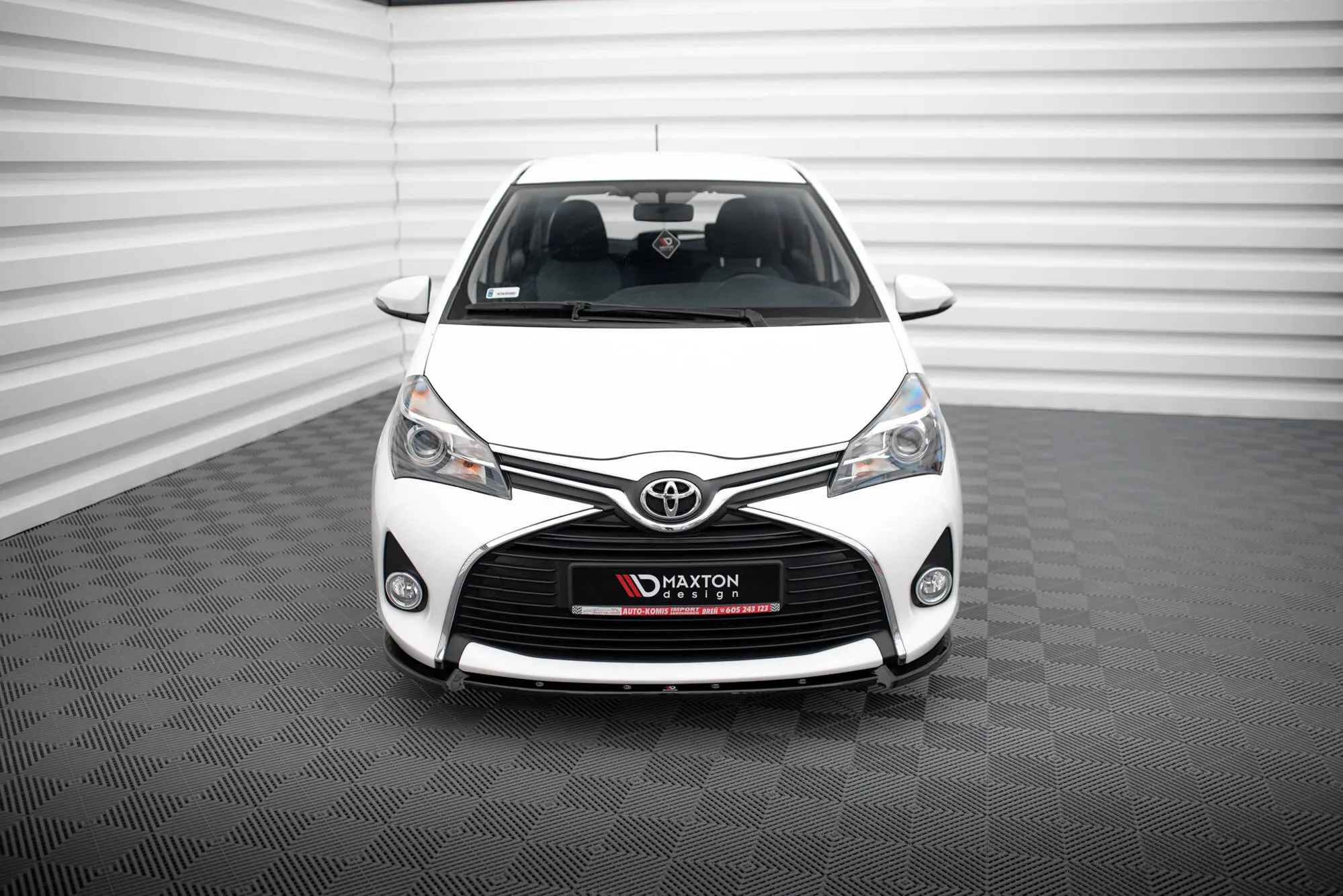 Frontleppe Toyota Yaris Mk3 Facelift - Bilde 2