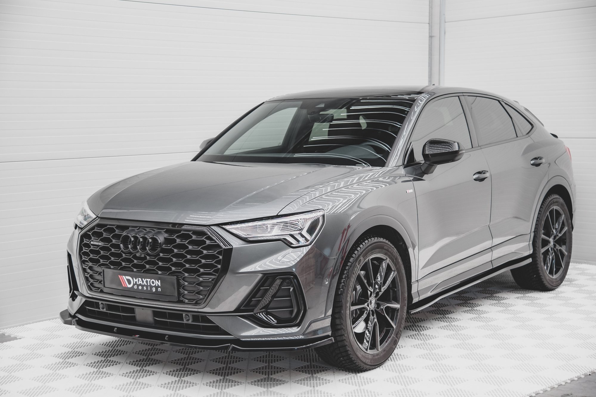 Frontleppe V.1 Audi Q3 Sportback S-Line