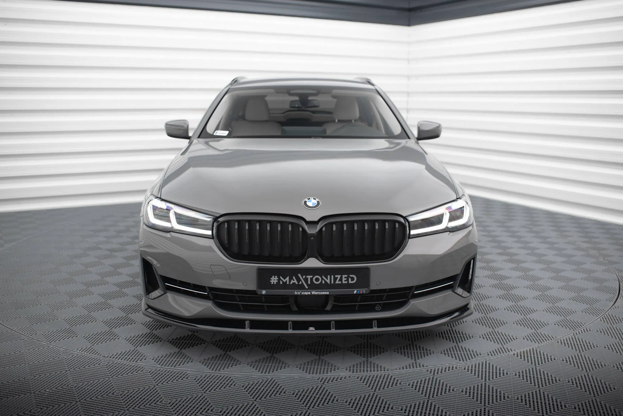 Frontleppe V.1 BMW 5 G30 / G31 Facelift - Bilde 2