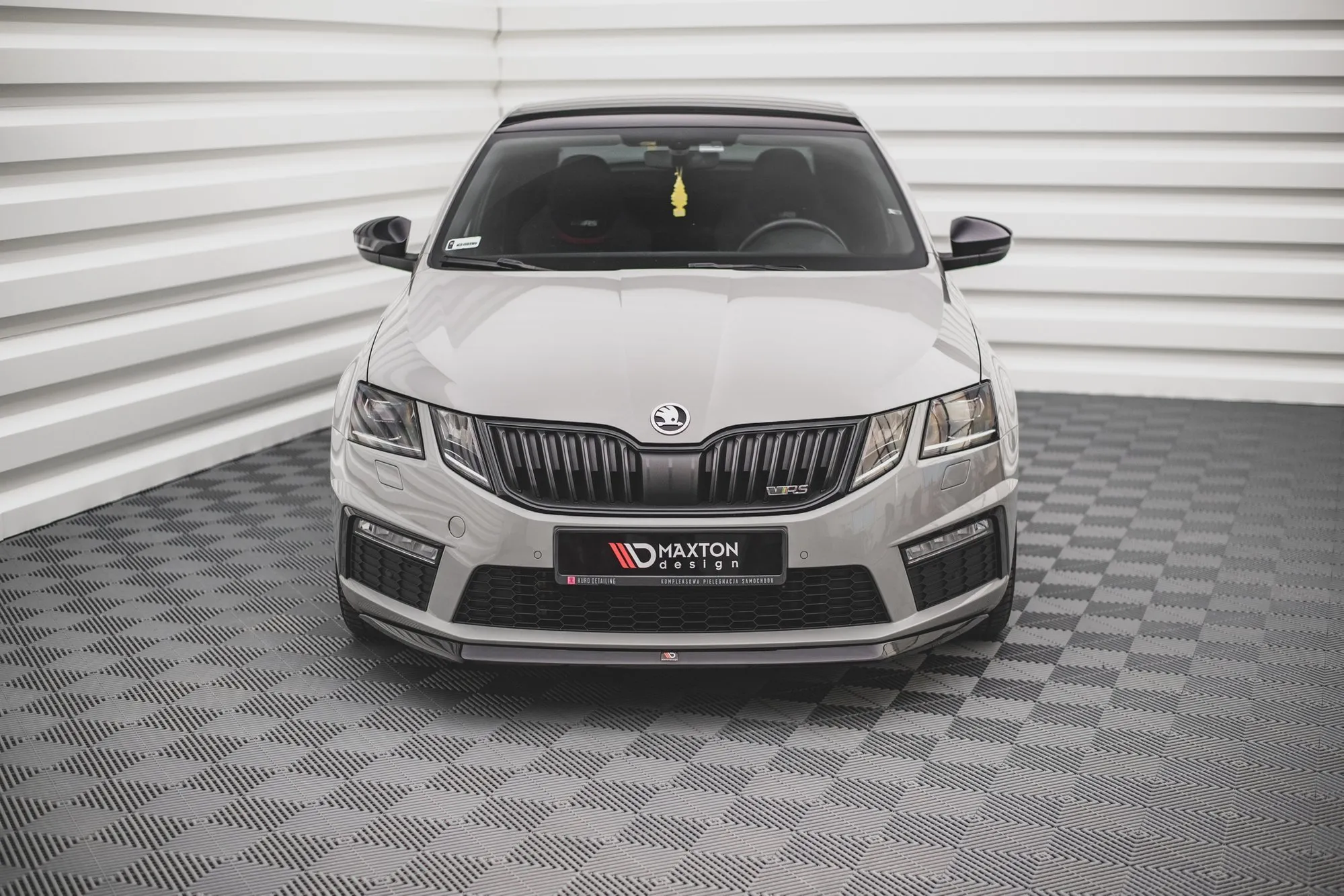 Frontleppe V.1 Skoda Octavia RS Mk3 Facelift - Bilde 2
