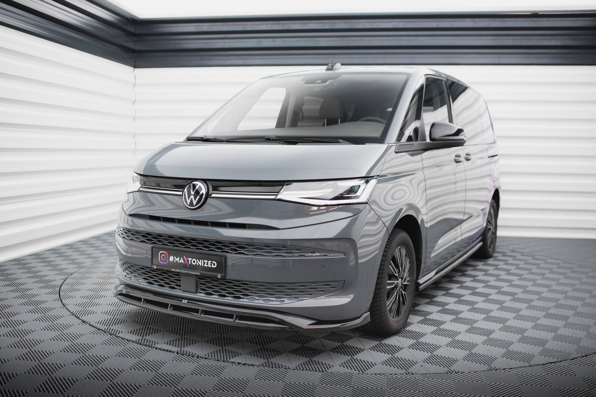 Frontleppe V.1 Volkswagen Multivan T7