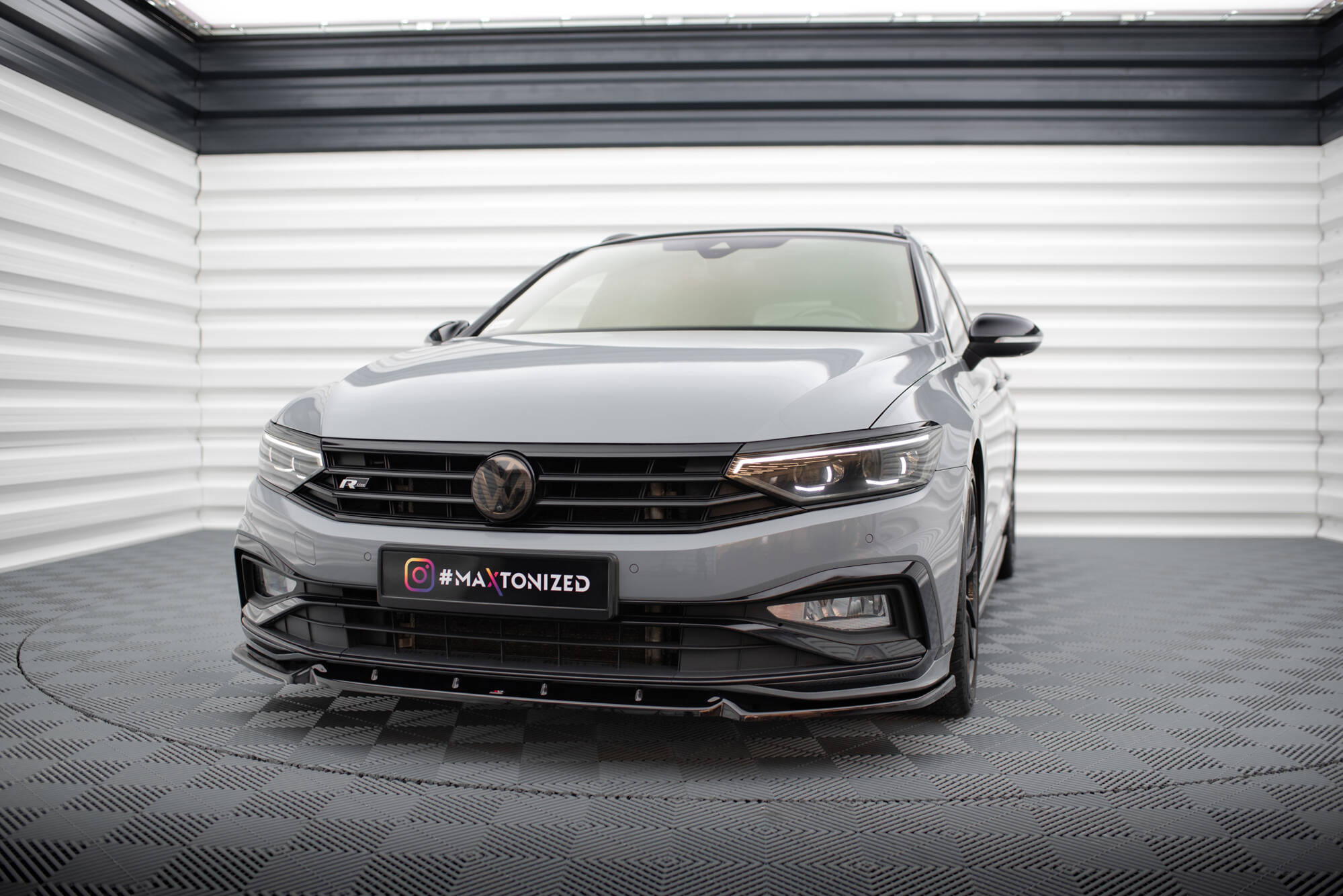 Frontleppe V.1 Volkswagen Passat R-Line B8 Facelift