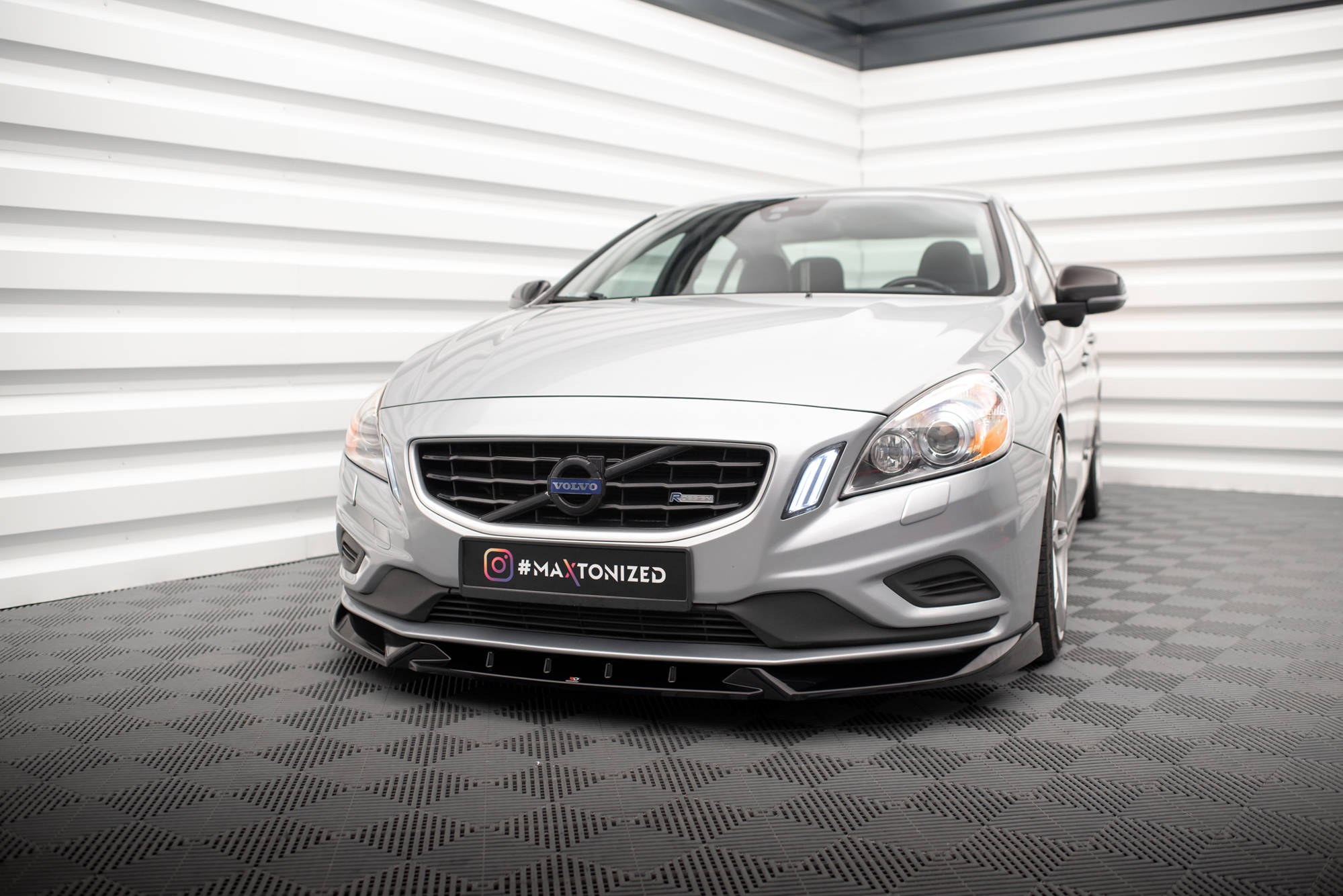 Frontleppe V.1 Volvo S60 R-Design Mk2