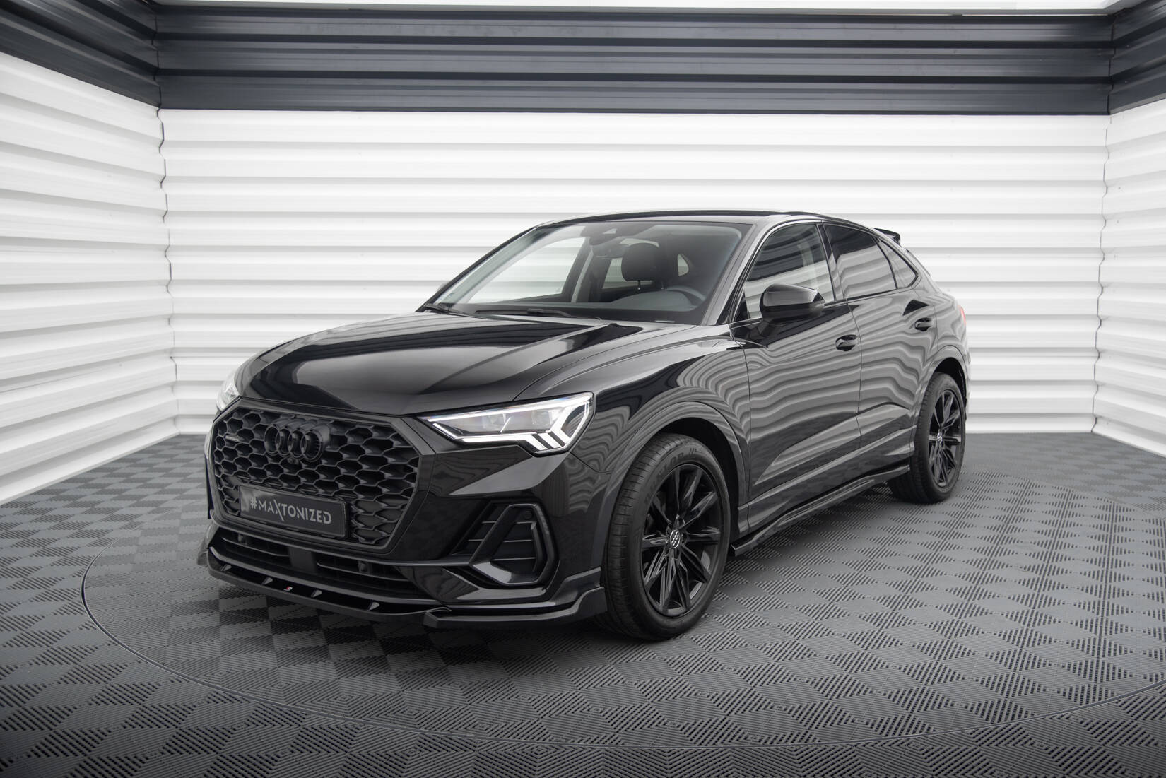 Frontleppe V.2 Audi Q3 Sportback F3