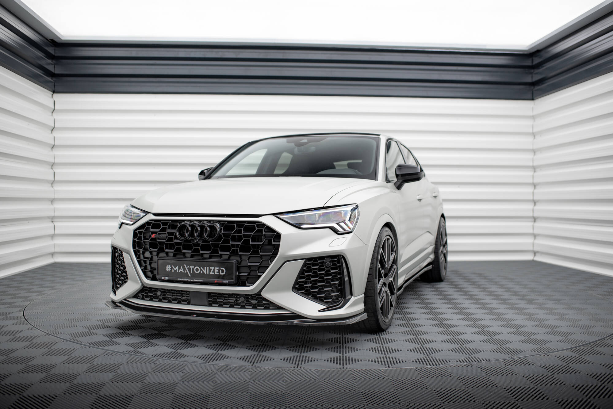 Frontleppe V.2 Audi RSQ3 F3