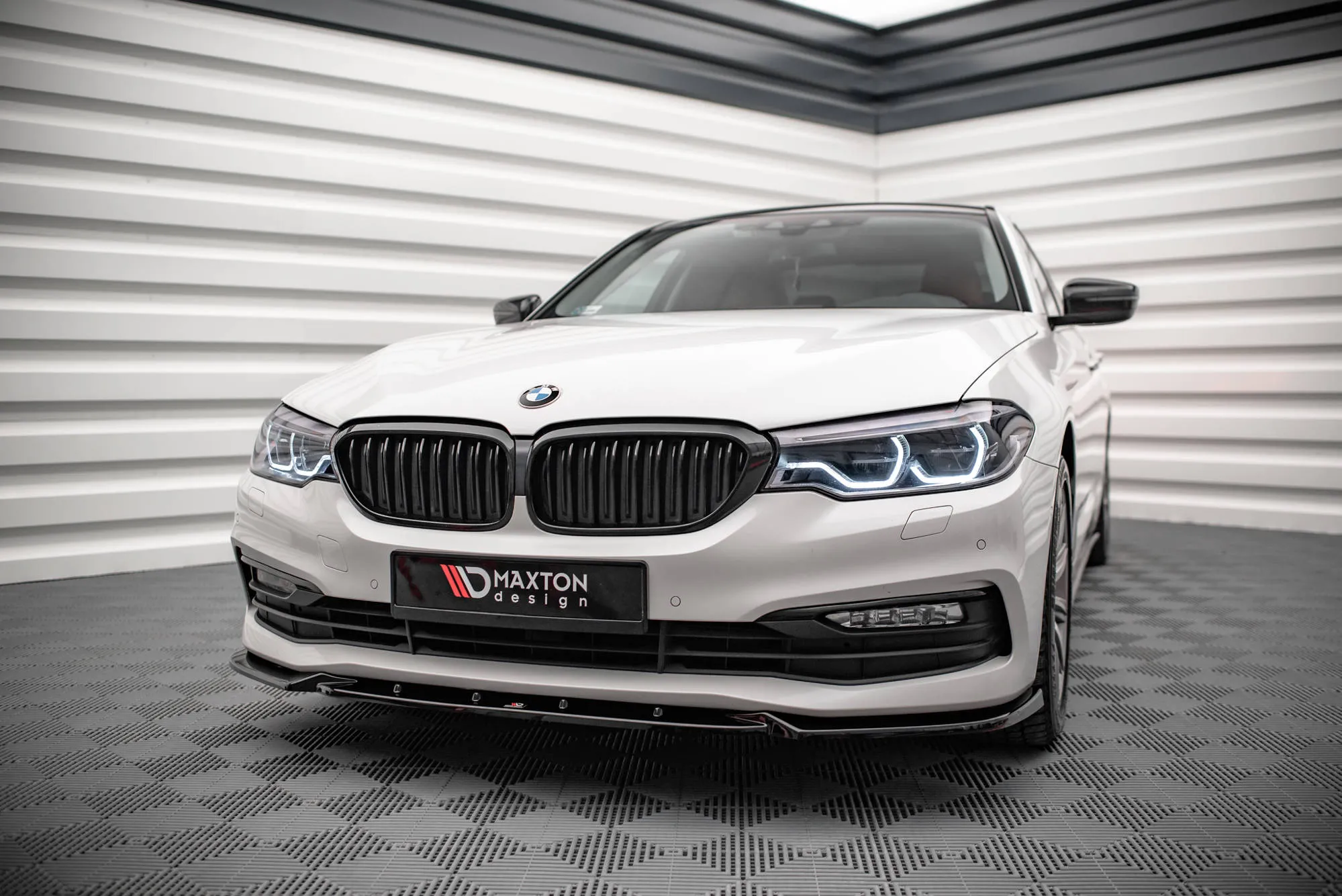 Frontleppe V.2 BMW 5 G30 / G31
