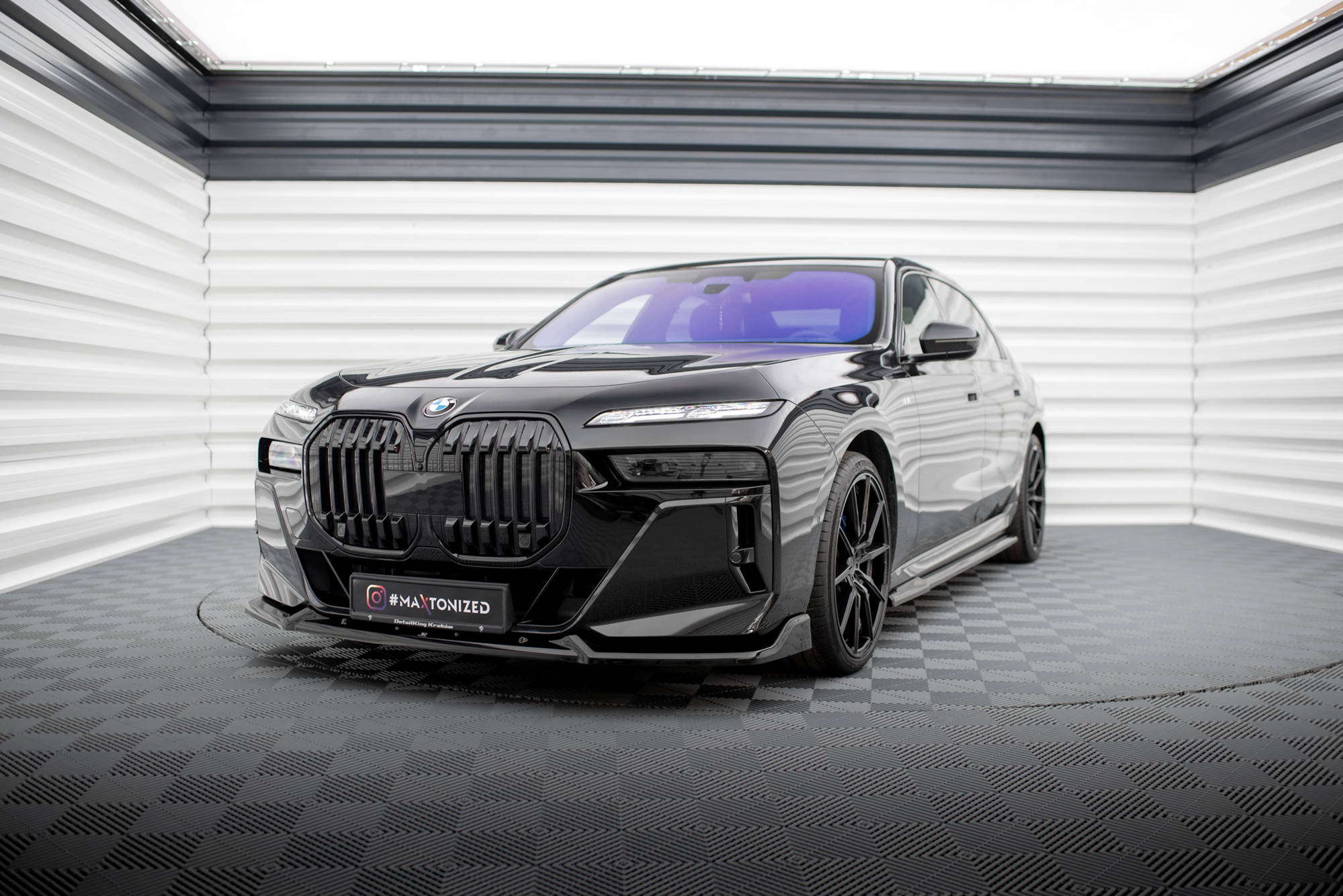 Frontleppe V.2 BMW 7 M-Pack / M760e / i7 M-Pack G70