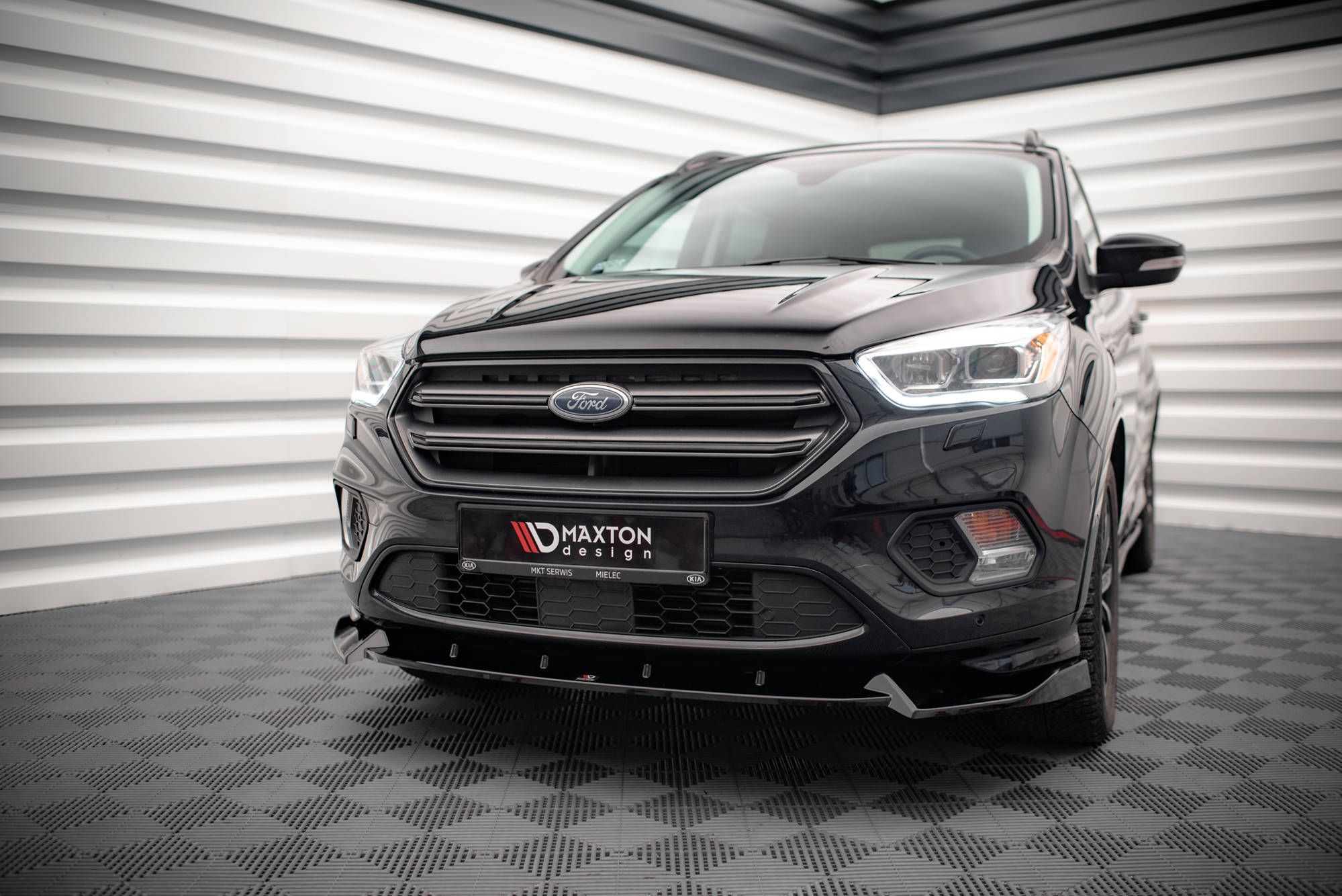 Frontleppe V.2 Ford Escape ST-Line Mk3