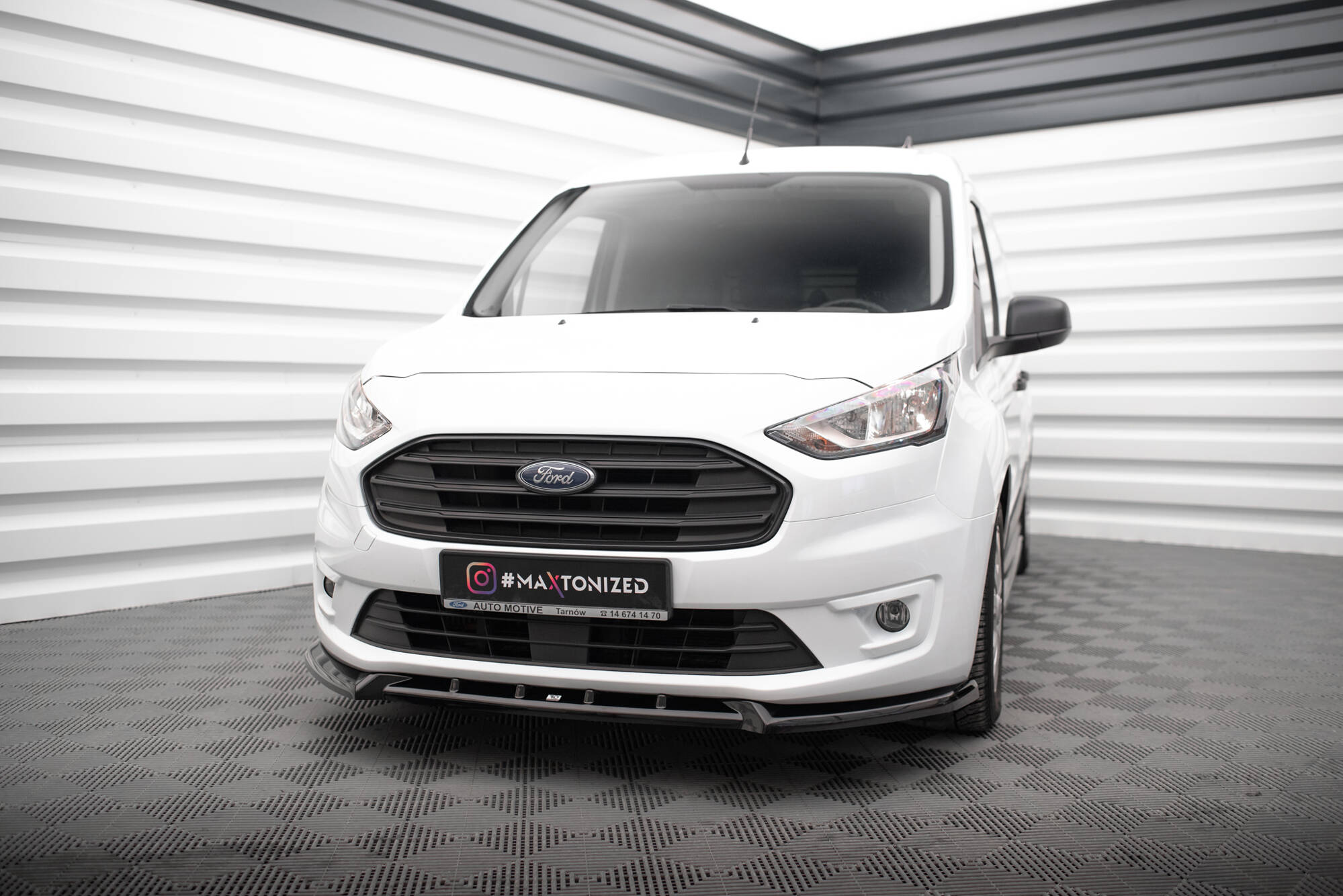 Frontleppe V.2 Ford Transit Connect Mk2 Facelift