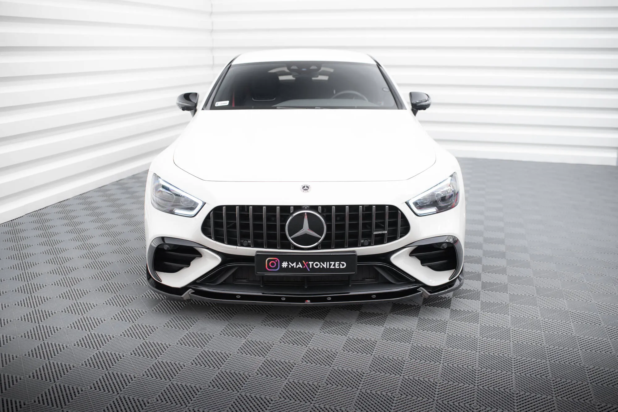 Frontleppe V.2 Mercedes-AMG GT 43 4 Door Coupe V8 Styling Package - Bilde 2