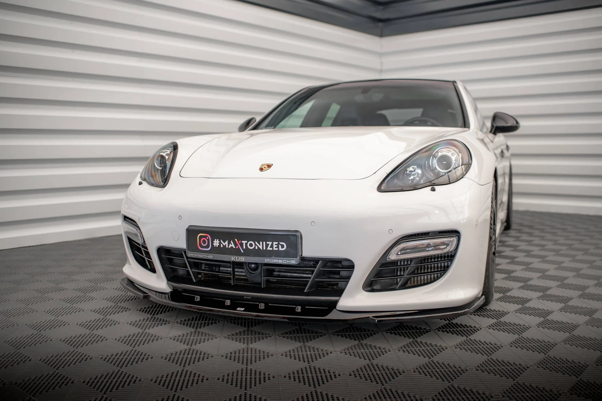 Frontleppe V.2 Porsche Panamera Turbo Sport Design Package 970