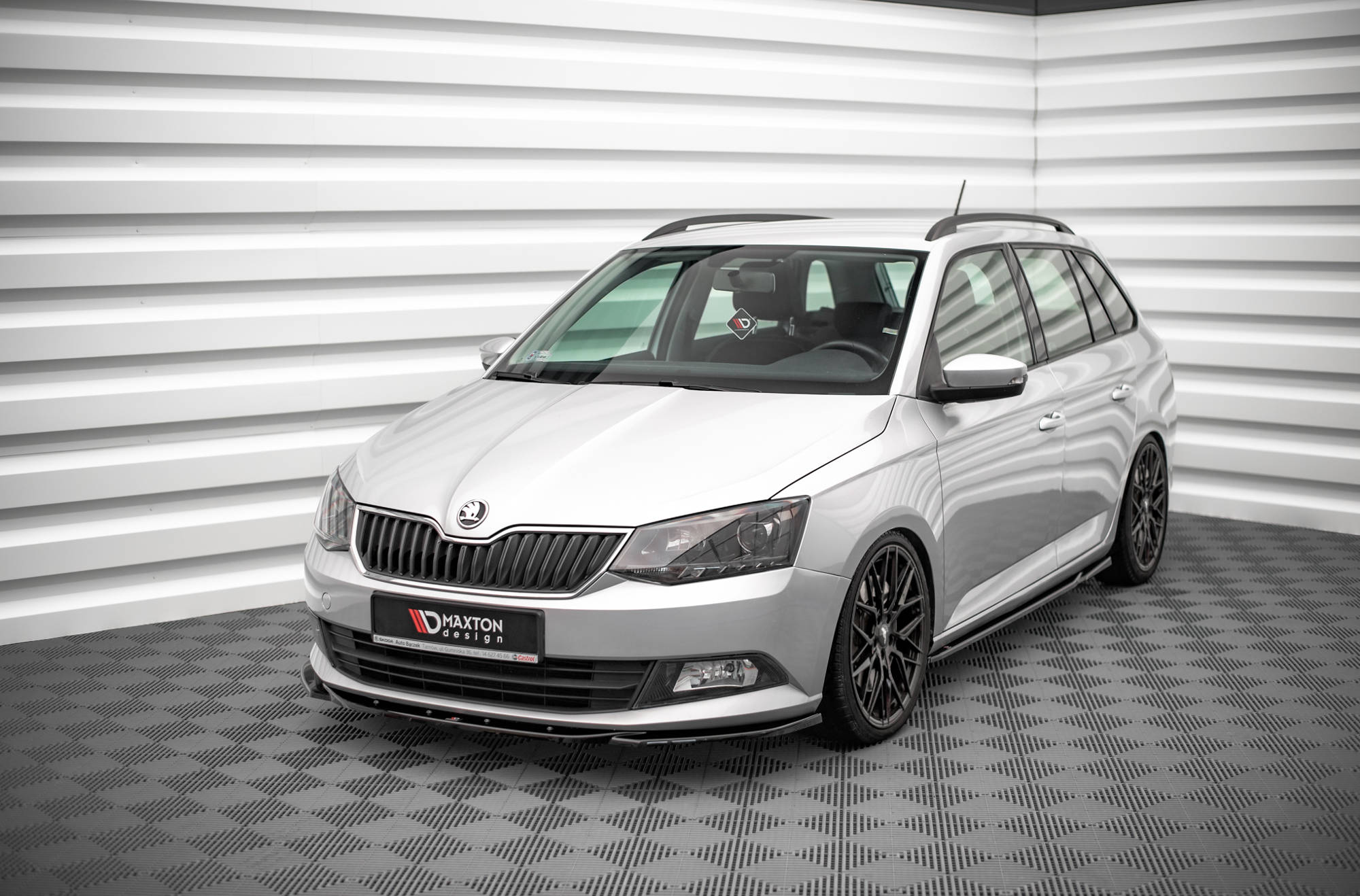 Frontleppe V.2 Skoda Fabia Mk3