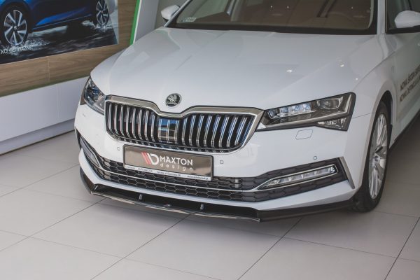 Frontleppe V.2 Skoda Superb Liftback / Combi Mk3 Facelift