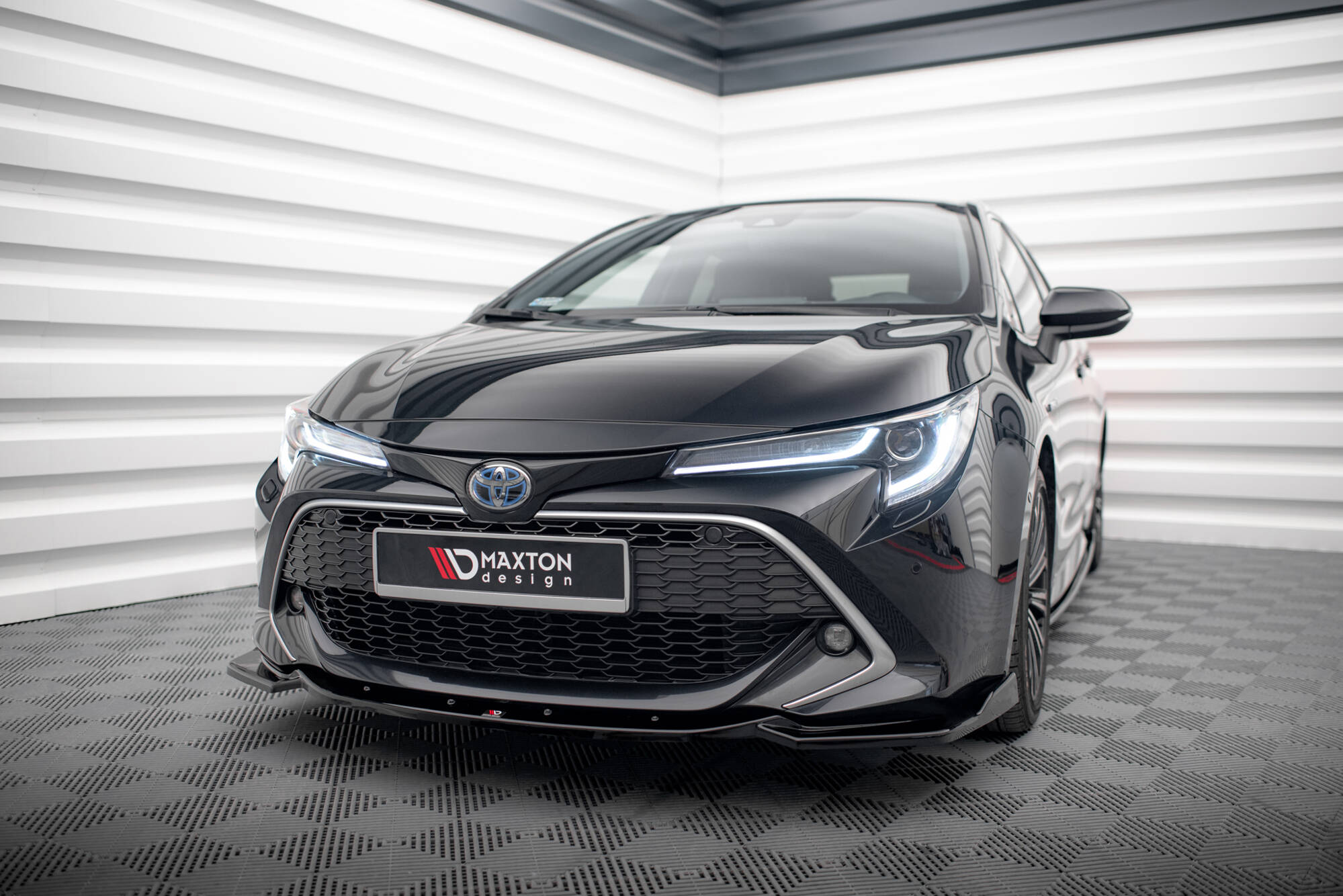 Frontleppe V.2 Toyota Corolla XII Touring Sports/ Hatchback