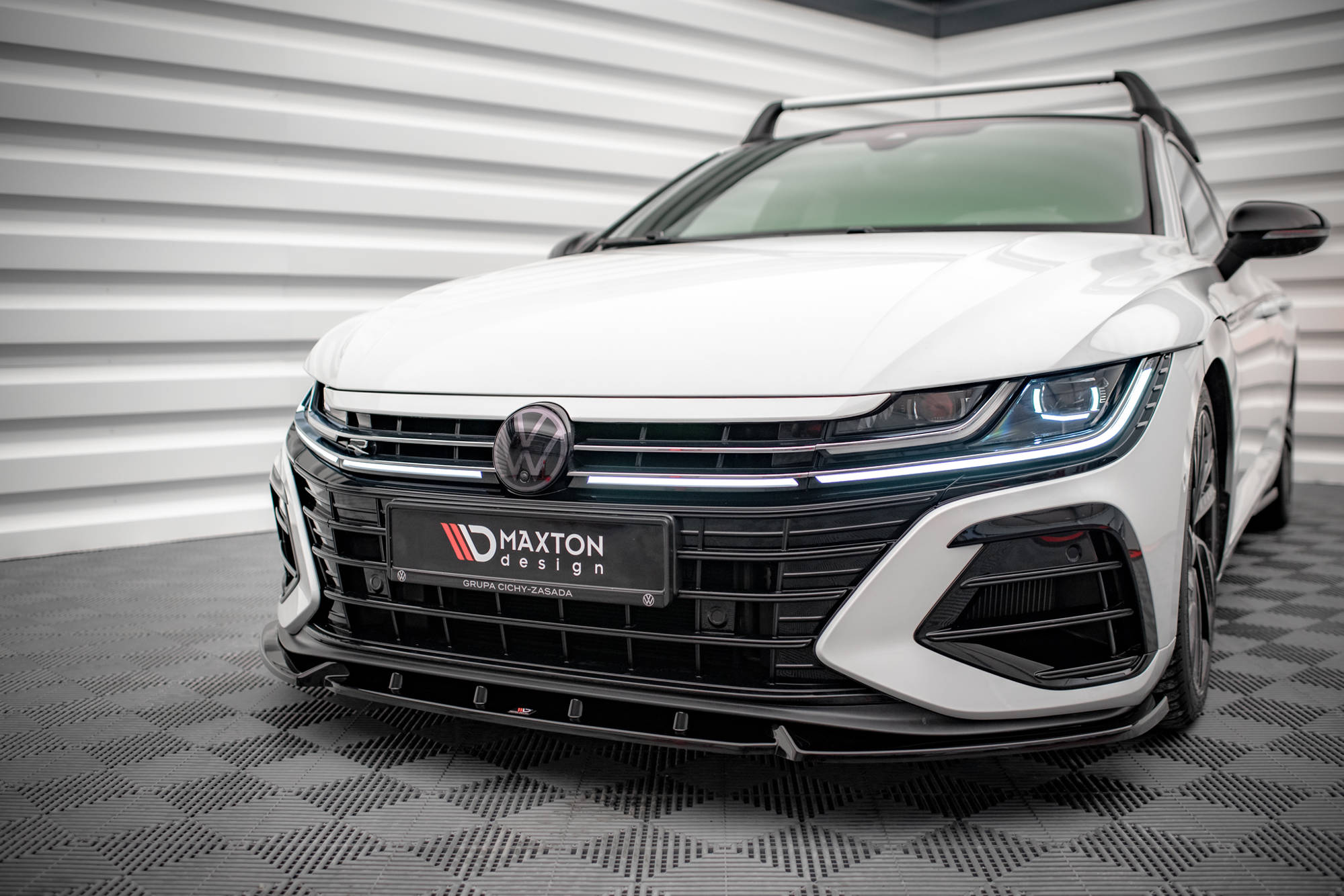 Frontleppe V.2 Volkswagen Arteon R