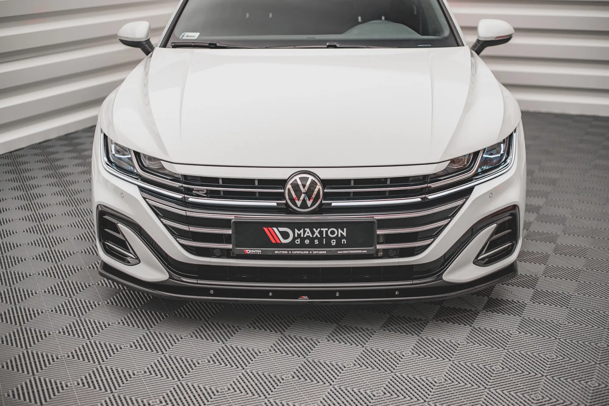 Frontleppe V.2 Volkswagen Arteon R-Line Facelift - Bilde 2