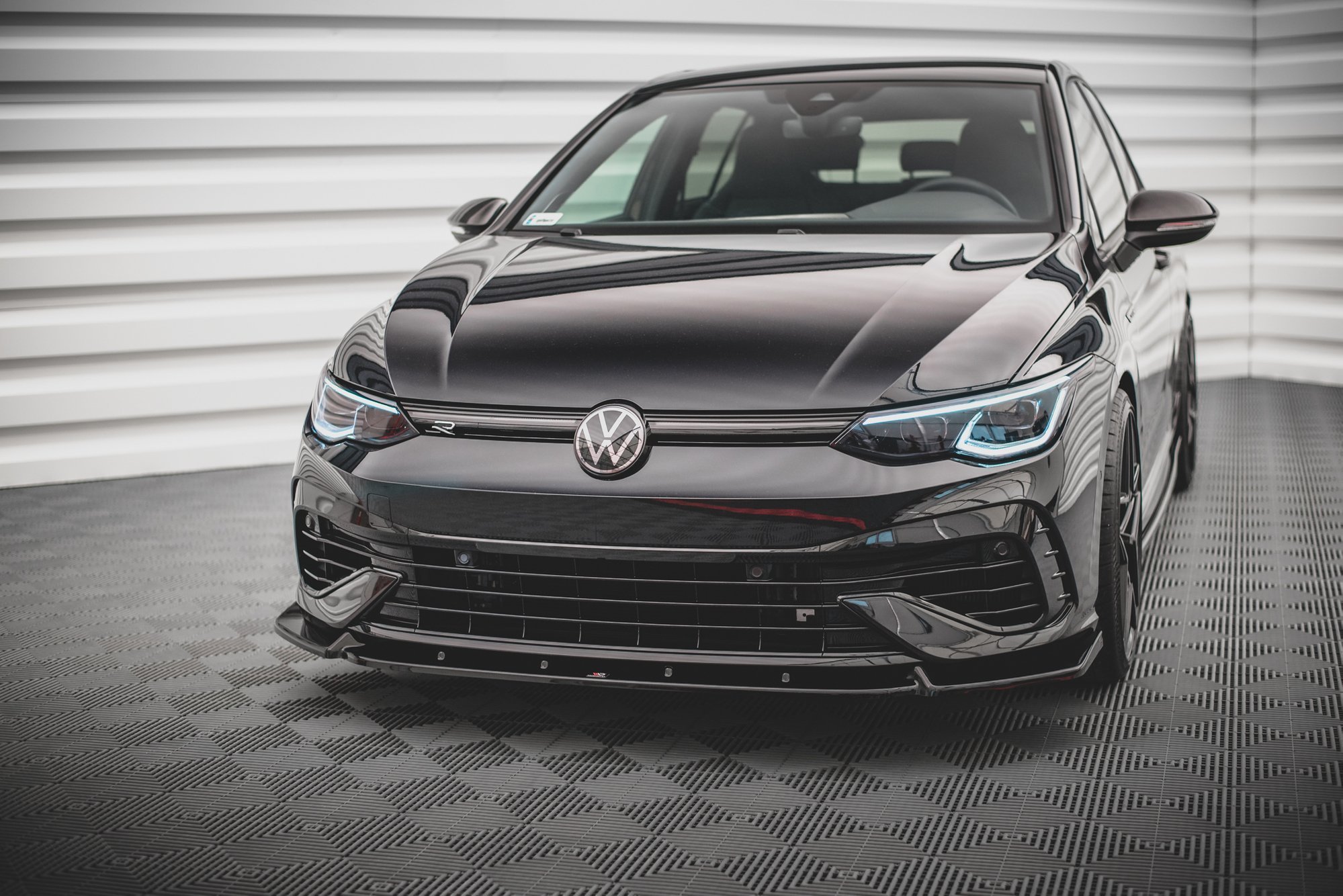 Frontleppe V.2 Volkswagen Golf R Mk8