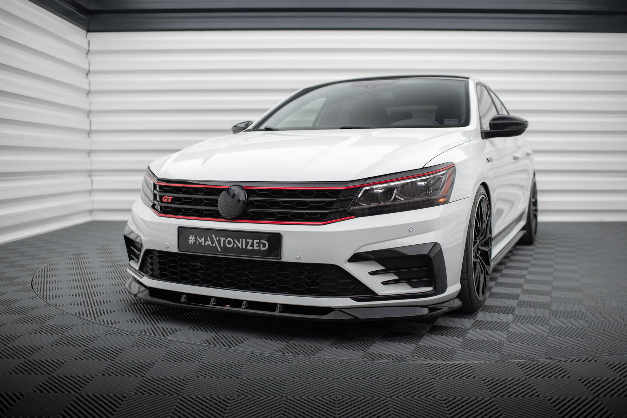 Frontleppe V.2 Volkswagen Passat GT B8 Facelift USA