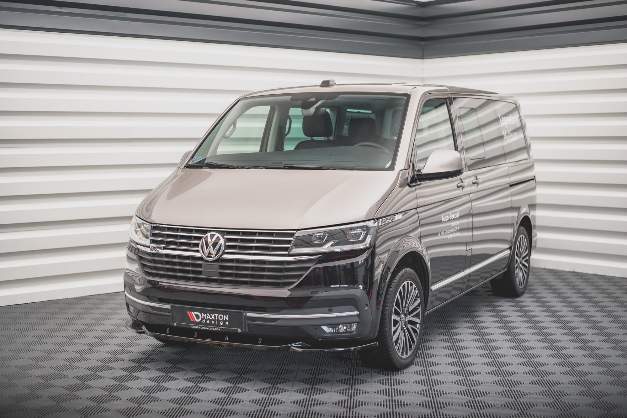 Frontleppe V.2 Volkswagen T6 Facelift