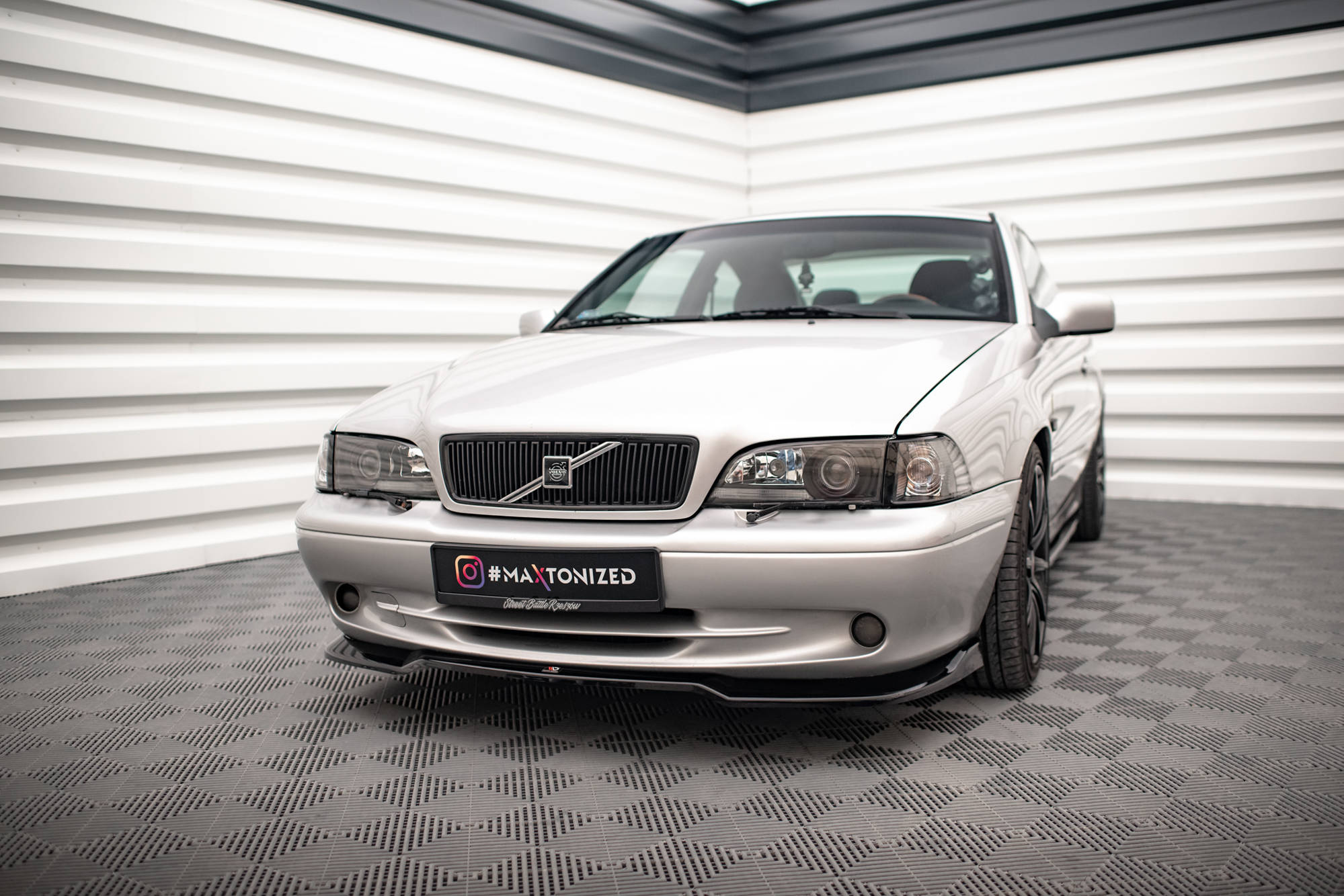 Frontleppe V.2 Volvo C70 Mk1