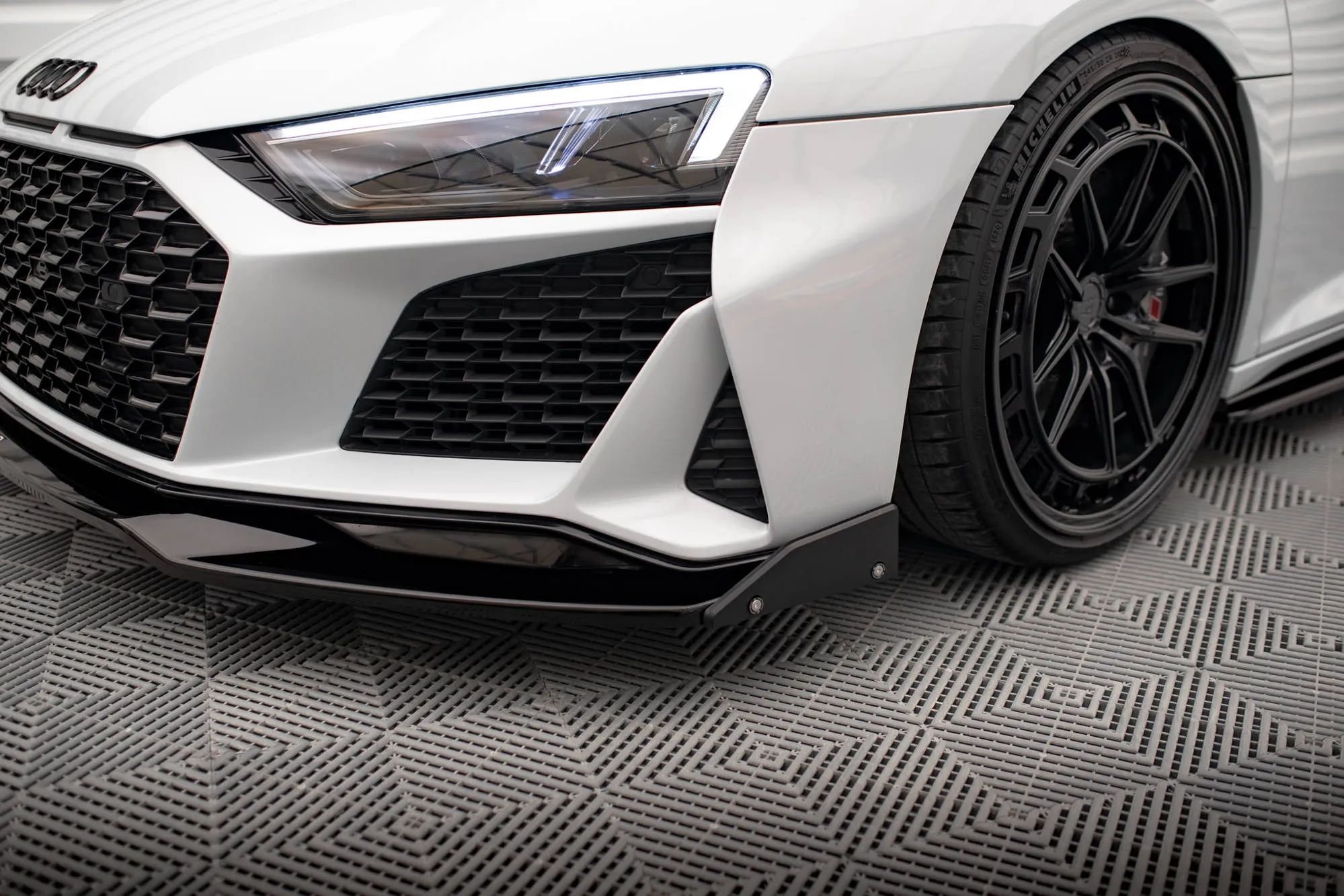 Frontleppe V.3 Med Flaps Audi R8 Mk2 Facelift - Bilde 3