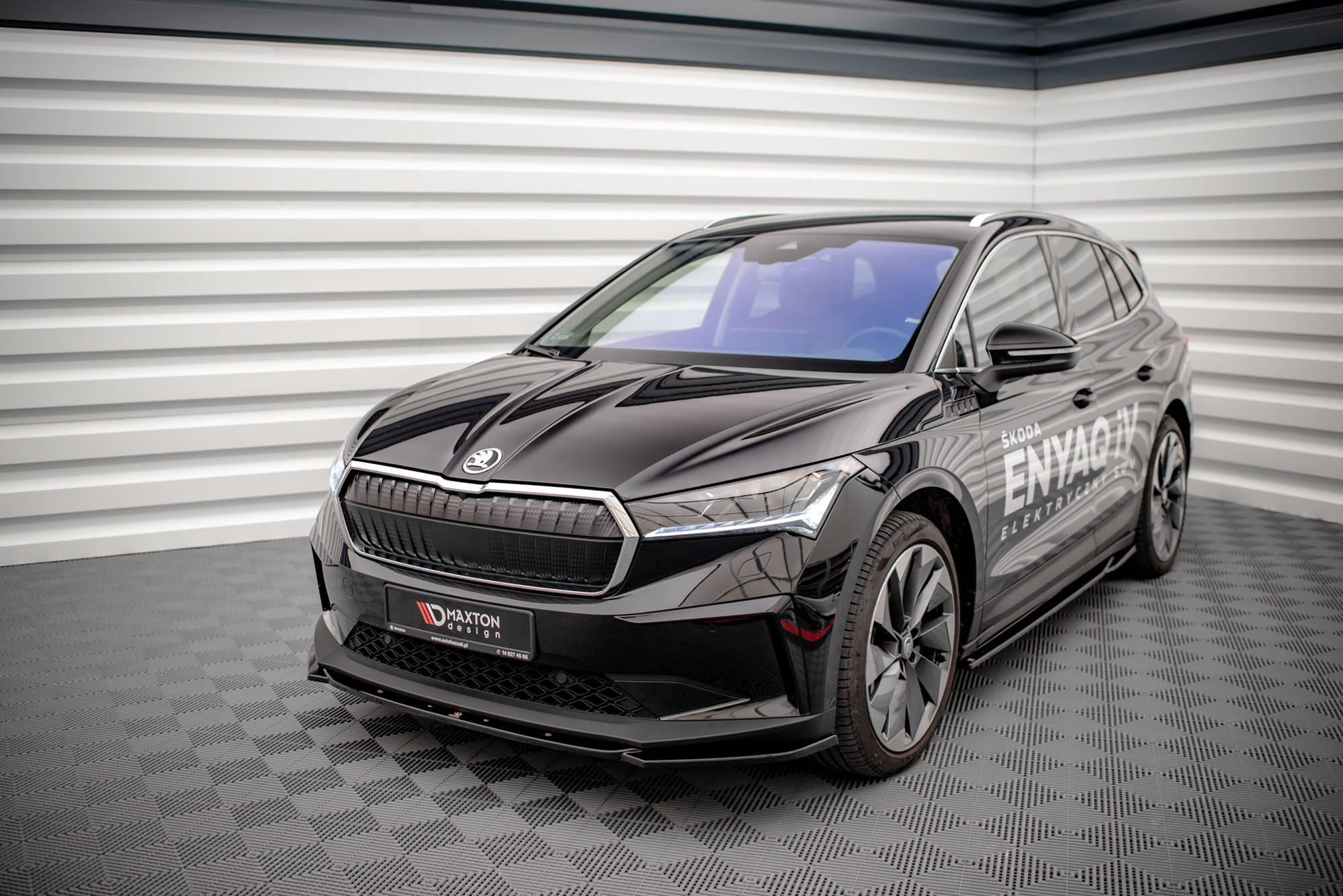 Frontleppe V.3 Skoda Enyaq IV