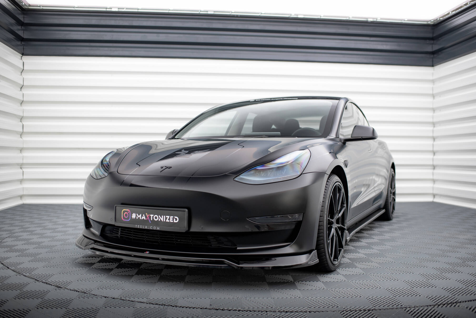 Frontleppe V.3 Tesla Model 3