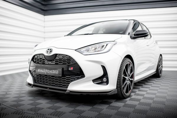 Frontleppe V.3 Toyota Yaris Mk4