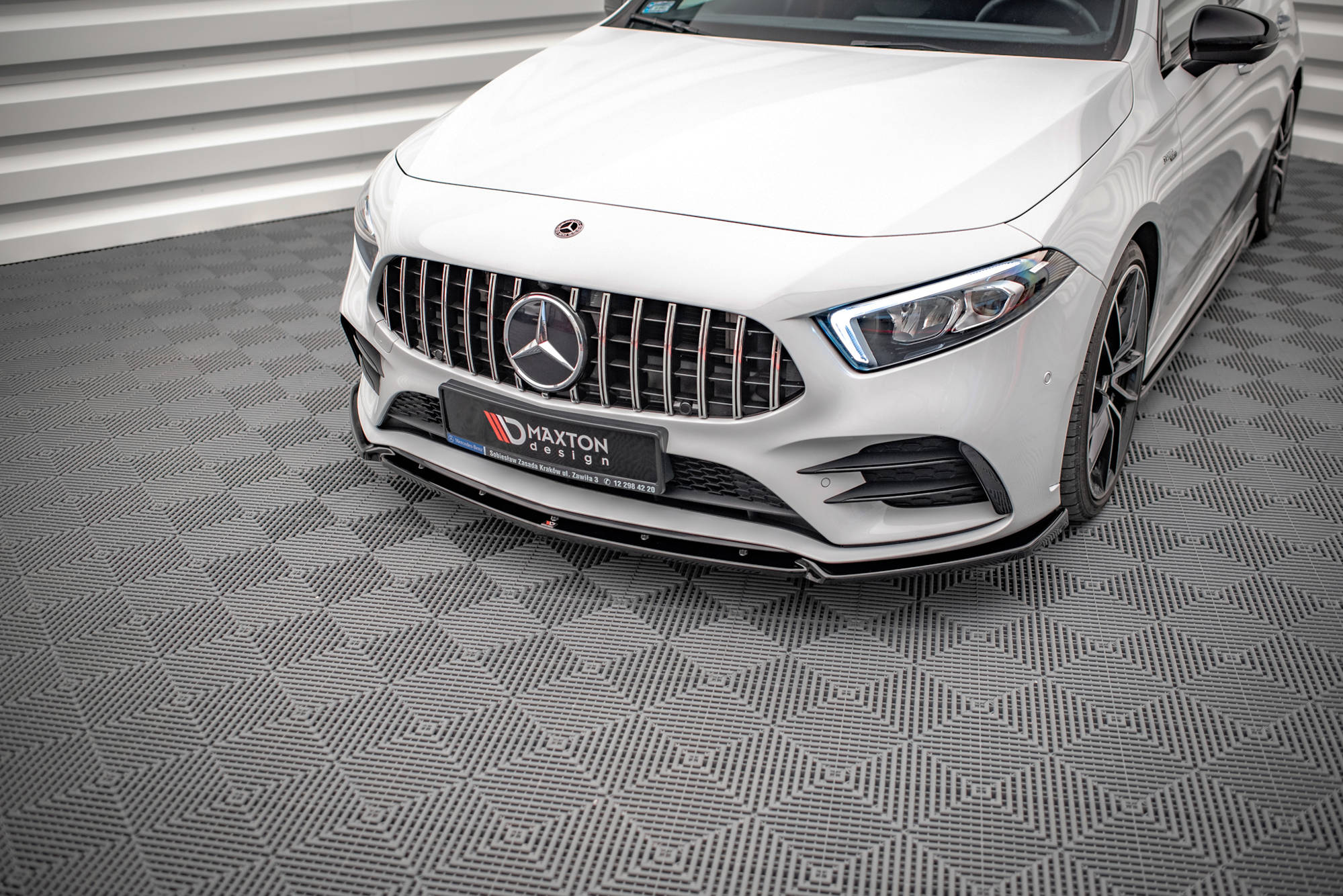Frontleppe V.4 Mercedes A35 AMG / AMG-Line W177