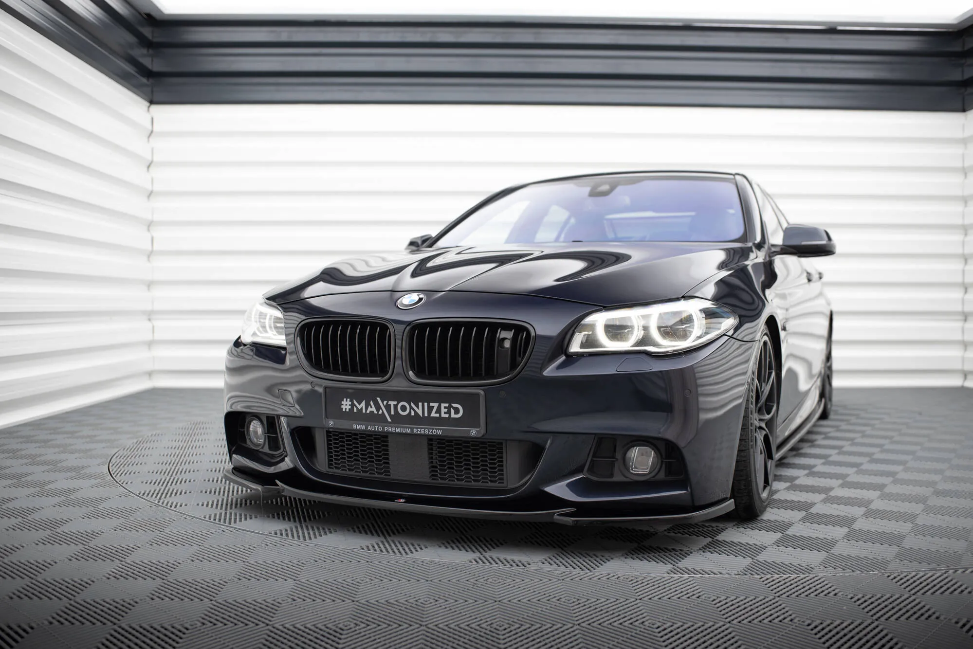 Frontleppe V.4 BMW 5 F10/F11 M-Pack