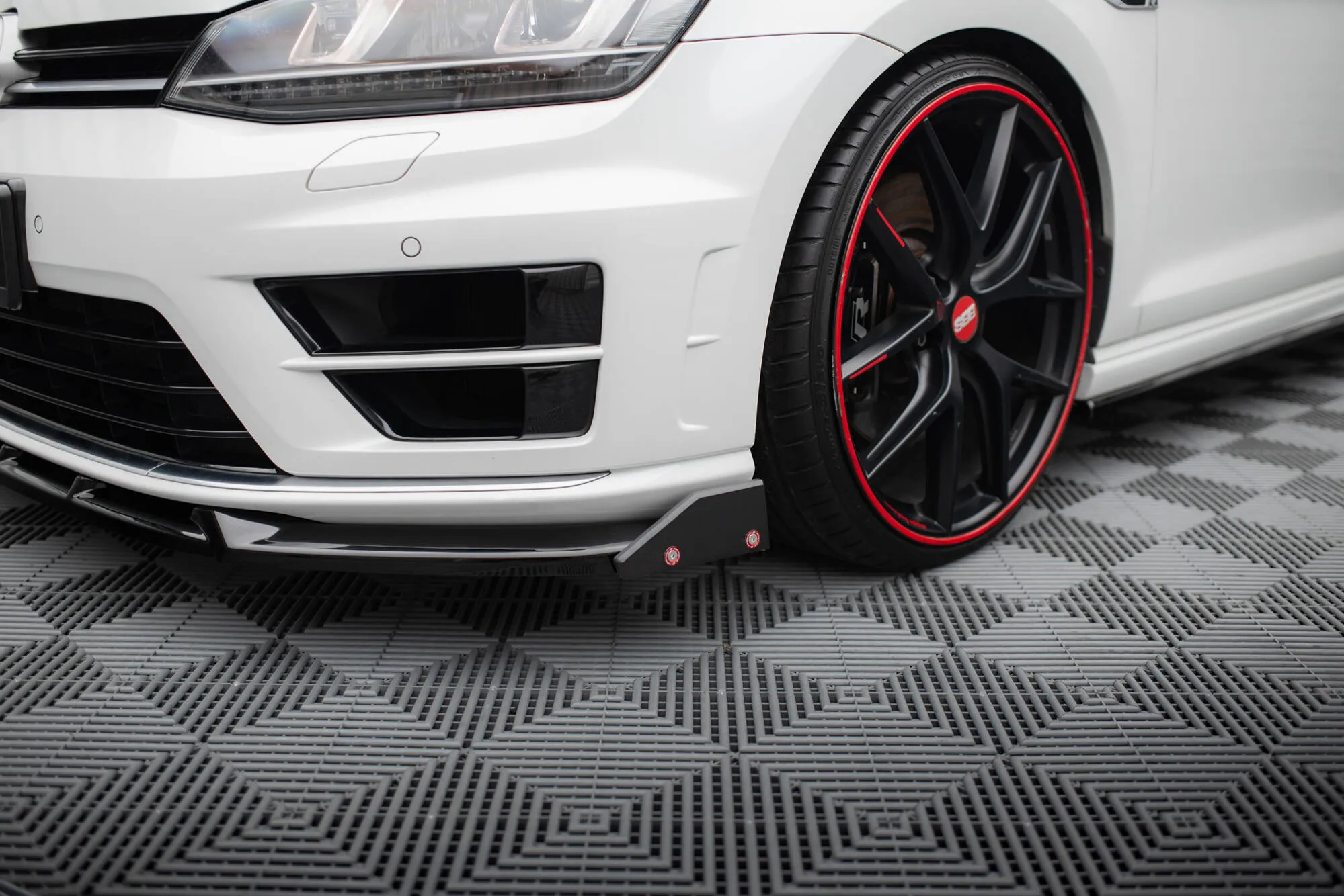 Frontleppe V.5 Med Flaps Volkswagen Golf R / R-Line Mk7 - Bilde 4