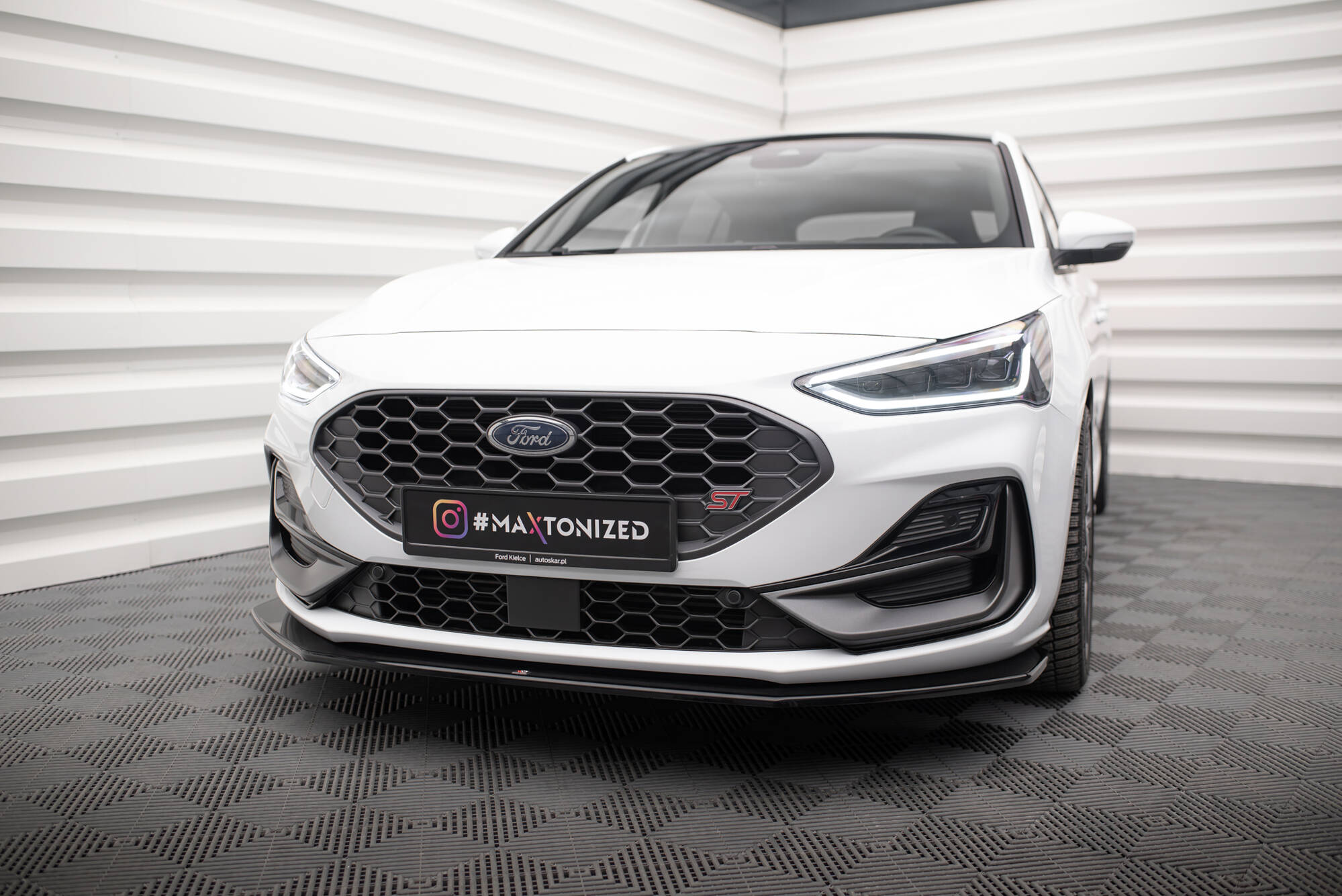 Frontleppe V.6 Ford Focus ST / ST-Line Mk4 Facelift