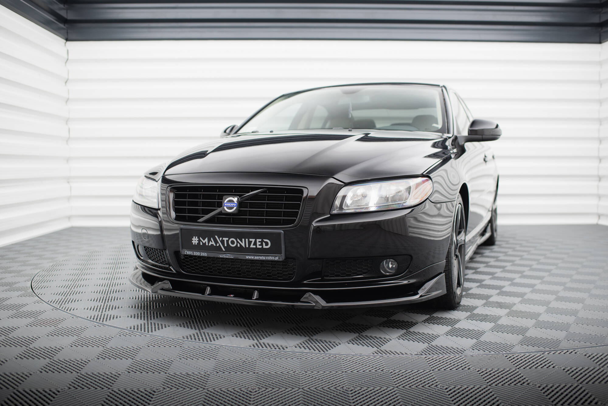 Frontleppe Volvo S80 Mk2