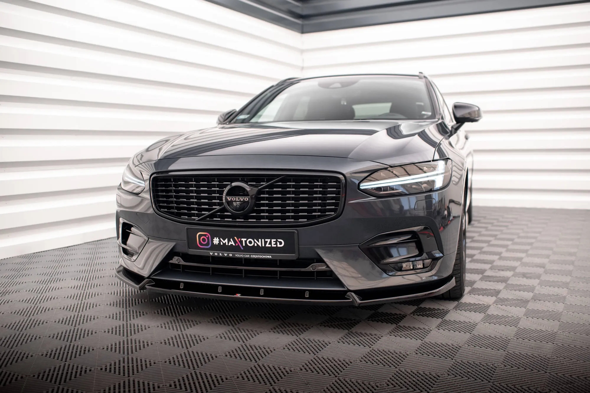 Frontleppe Volvo V90 / S90 R-Design Mk2