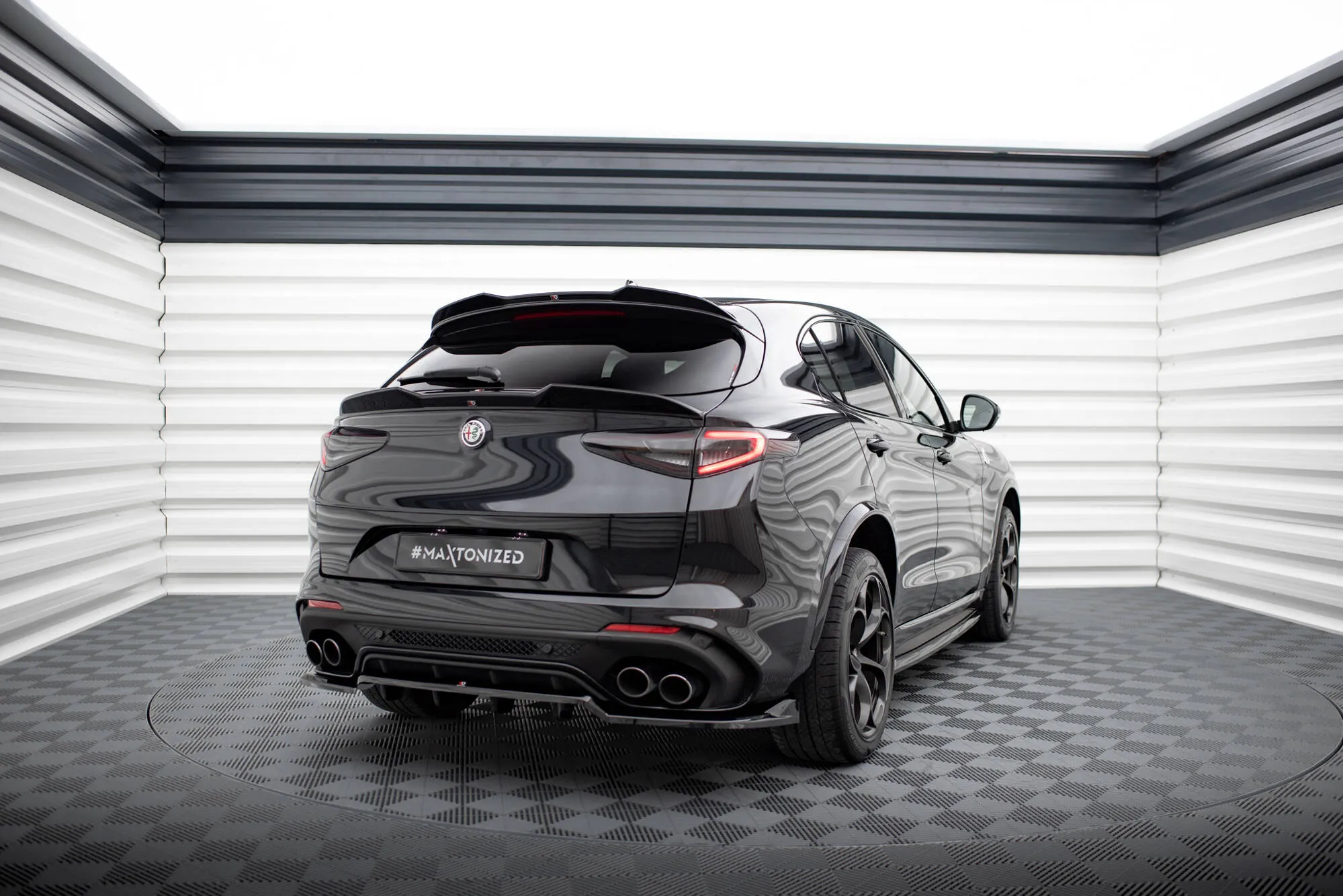 Nedre spoiler 3D Alfa Romeo Stelvio Mk1 - Bilde 2