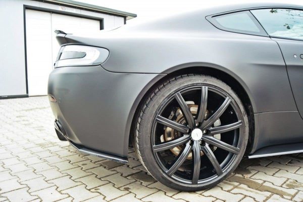Bakre Flaps Aston Martin V8 Vantage