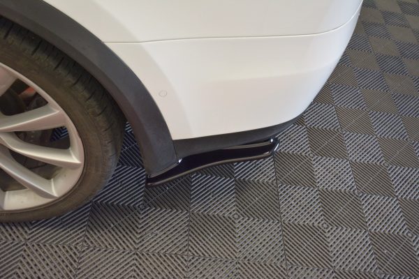 Bakre Flaps V.1 Tesla Model X