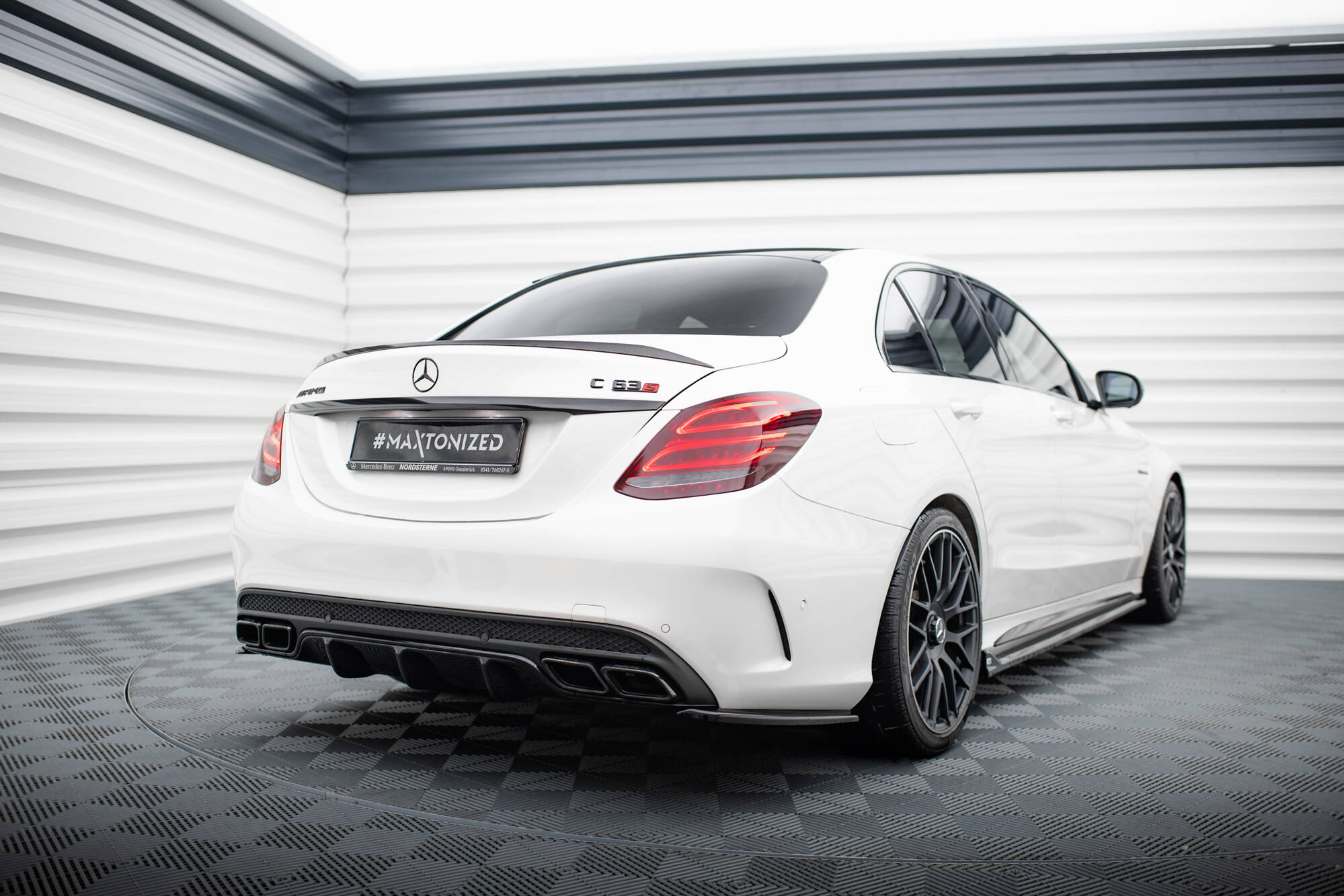 Diffuser Mercedes C-Class S205 63AMG