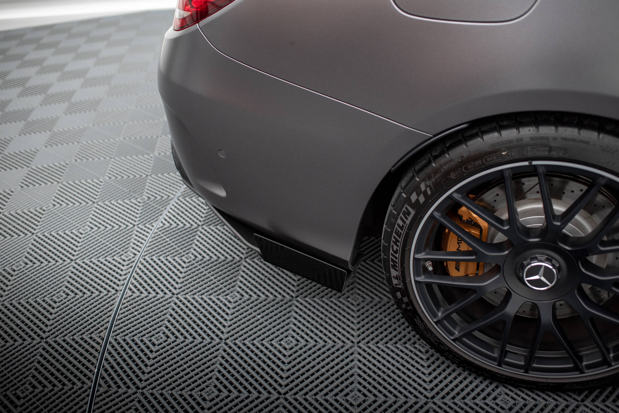 Bakre Flaps Mercedes-AMG C63 Sedan / Estate W205 Facelift
